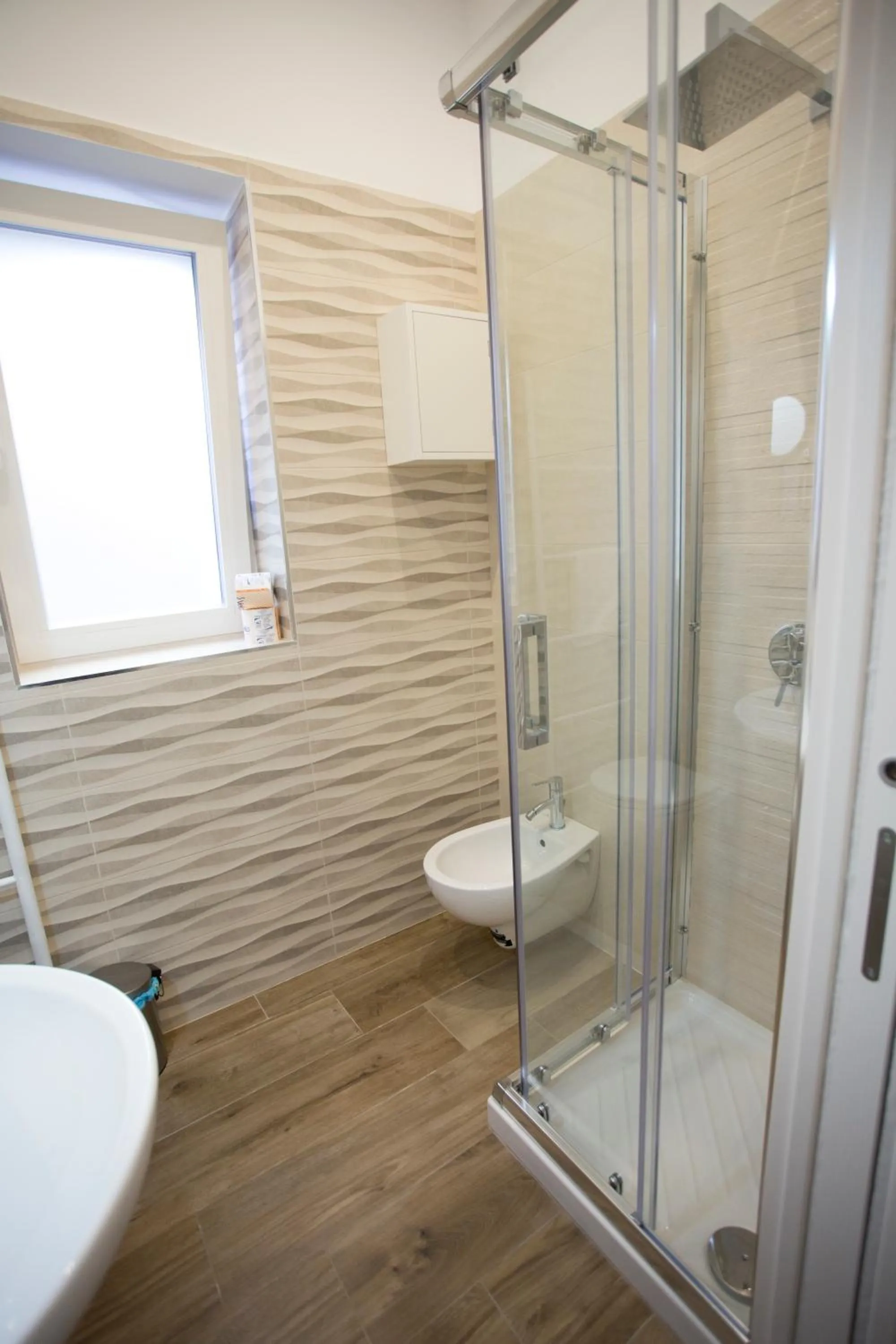 Shower in B&B LA CHICCA