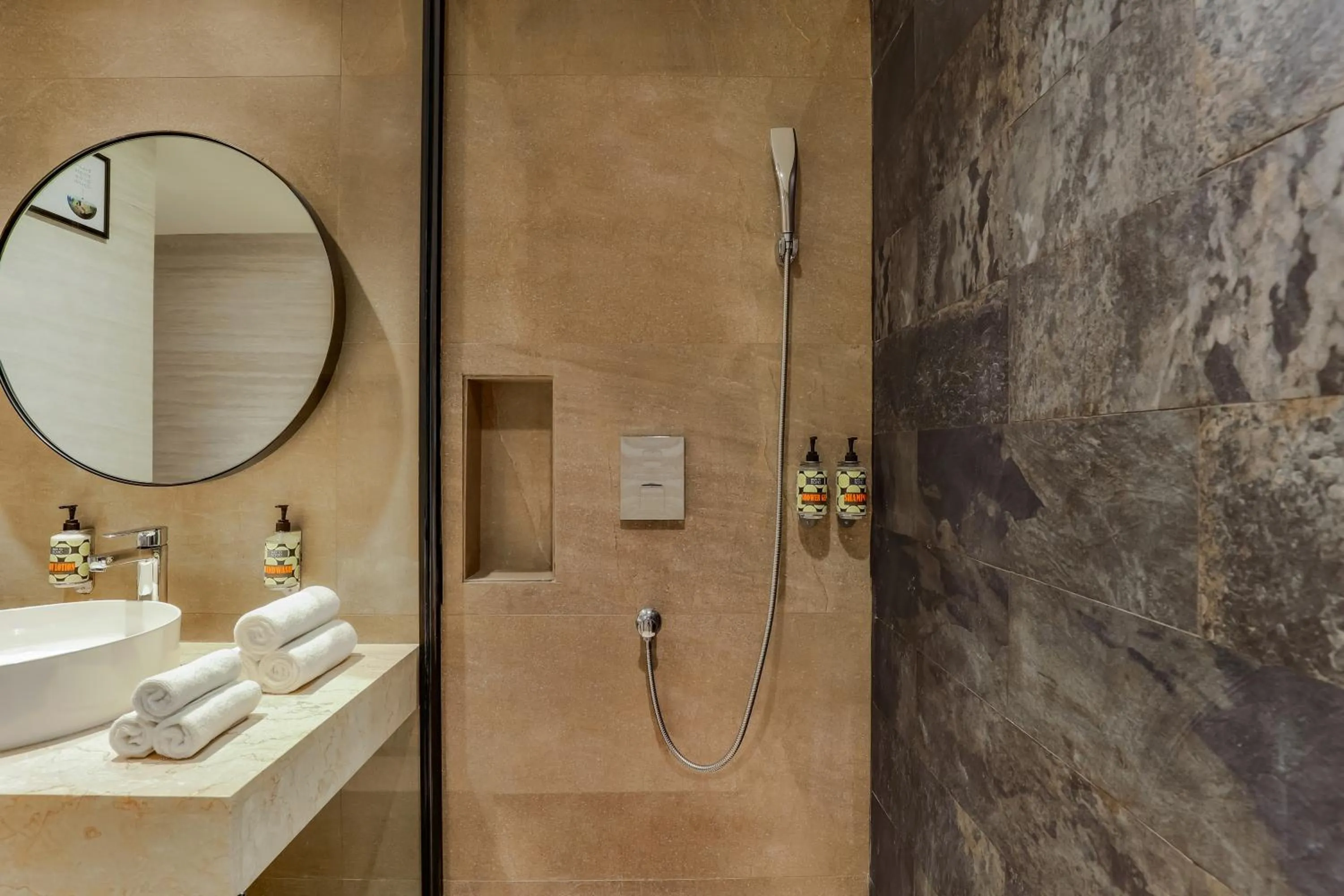 Bathroom in Lemon Tree Premier, Vijayawada