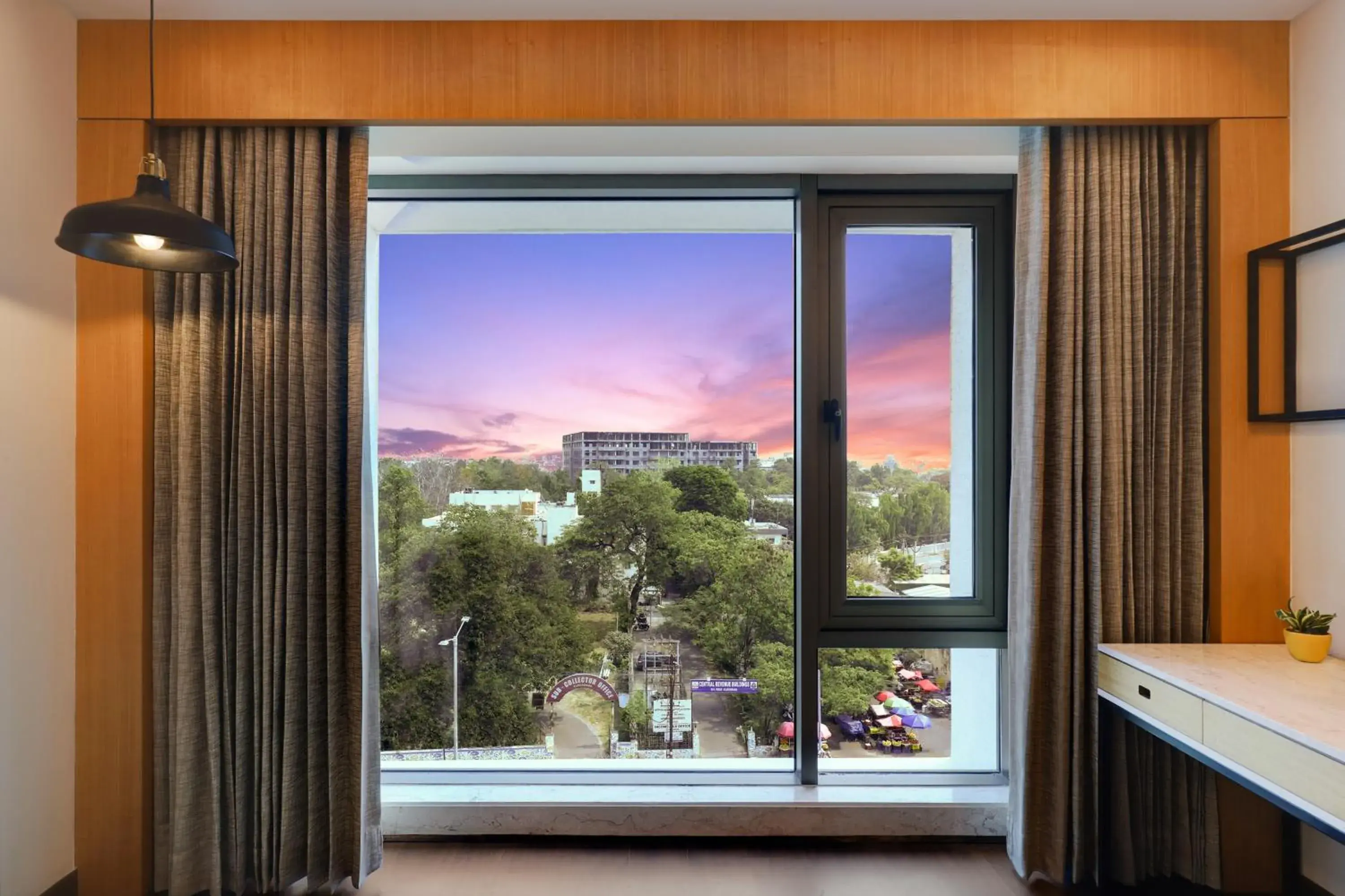 City view in Lemon Tree Premier, Vijayawada City view in Lemon Tree Premier, Vijayawada