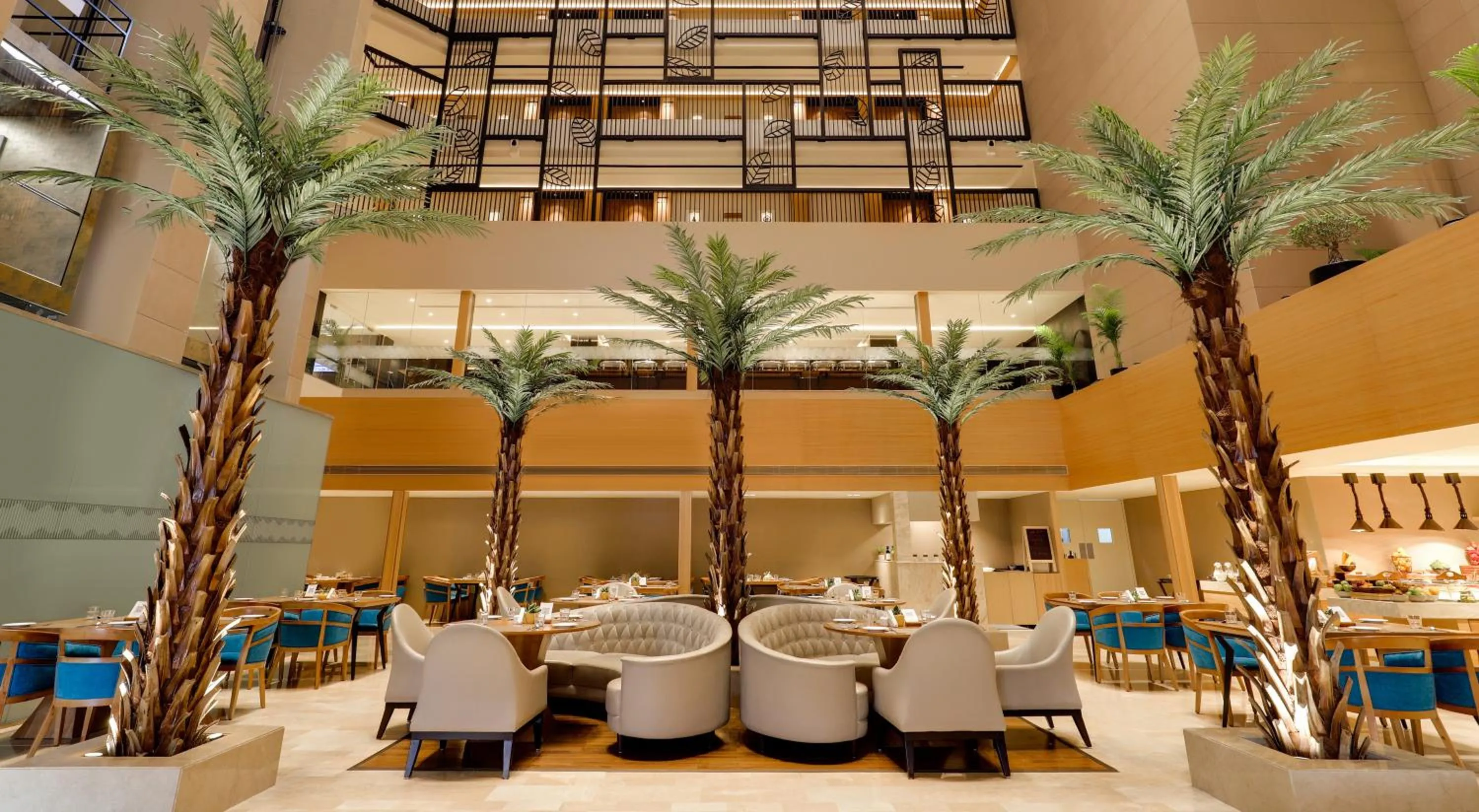 Restaurant/places to eat in Lemon Tree Premier, Vijayawada