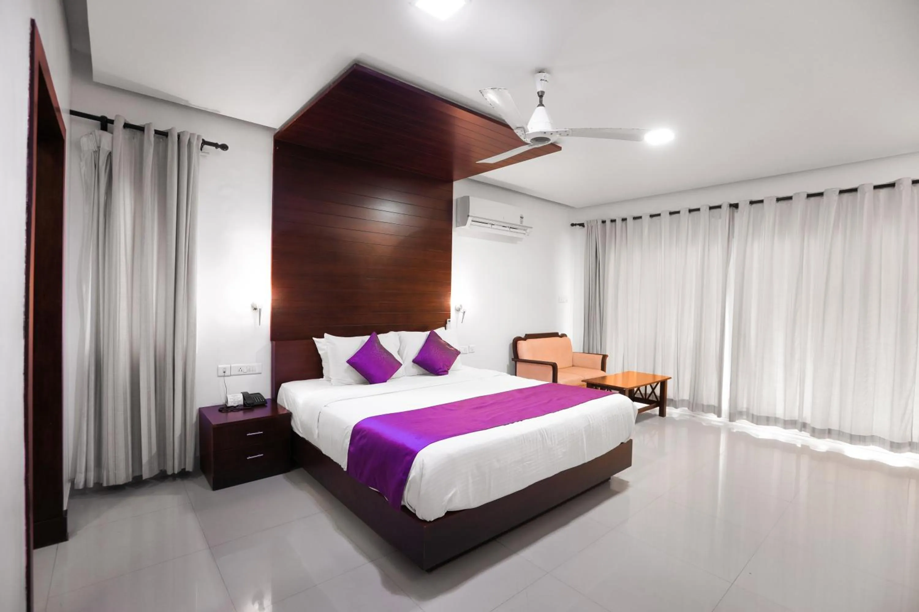 Bedroom, Bed in Malabar Ocean Front Resort And Spa, Bekal