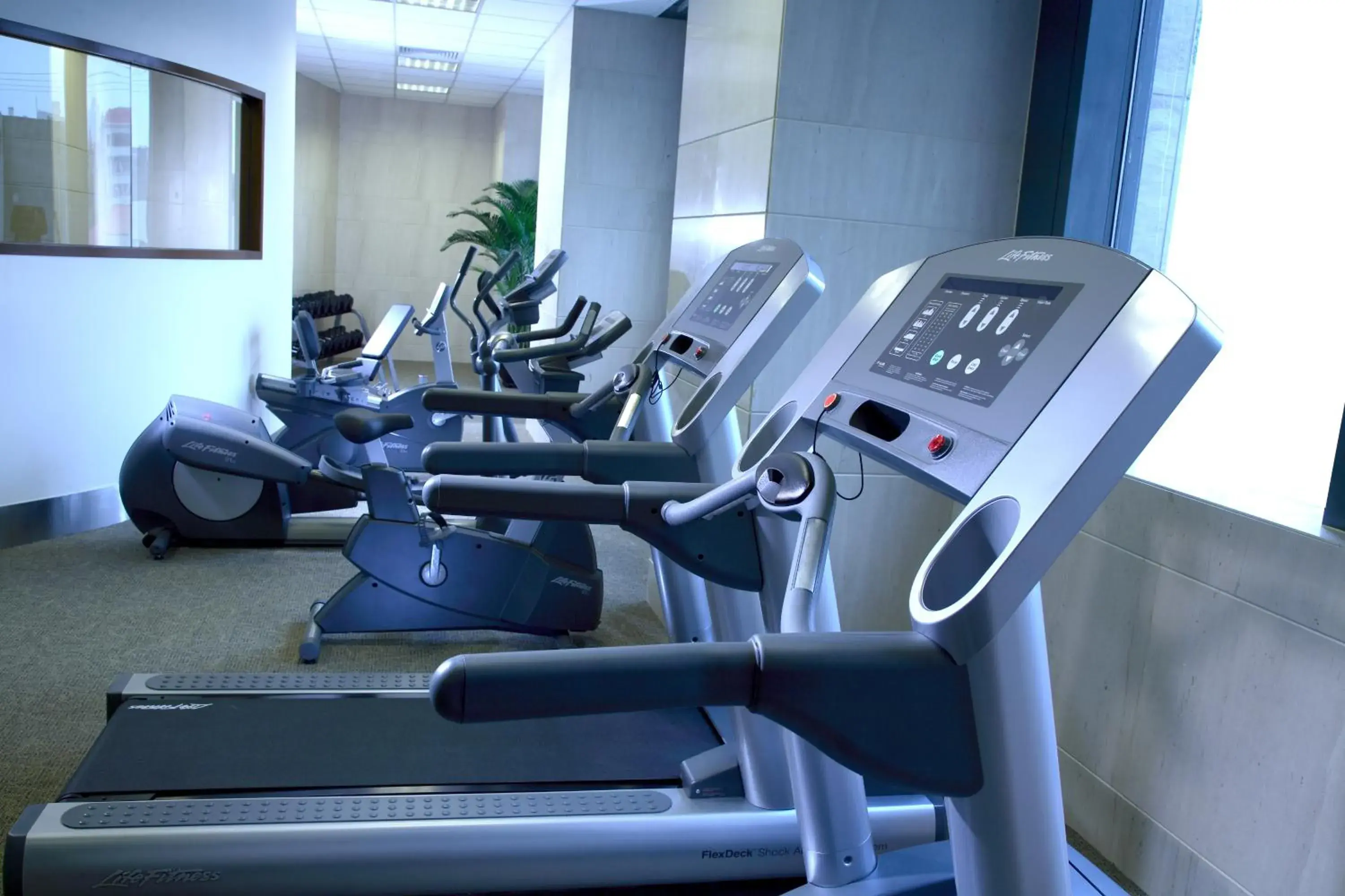 Fitness centre/facilities in Grand Mercure Shanghai Hongqiao Fitness centre/facilities in Grand Mercure Shanghai Hongqiao
