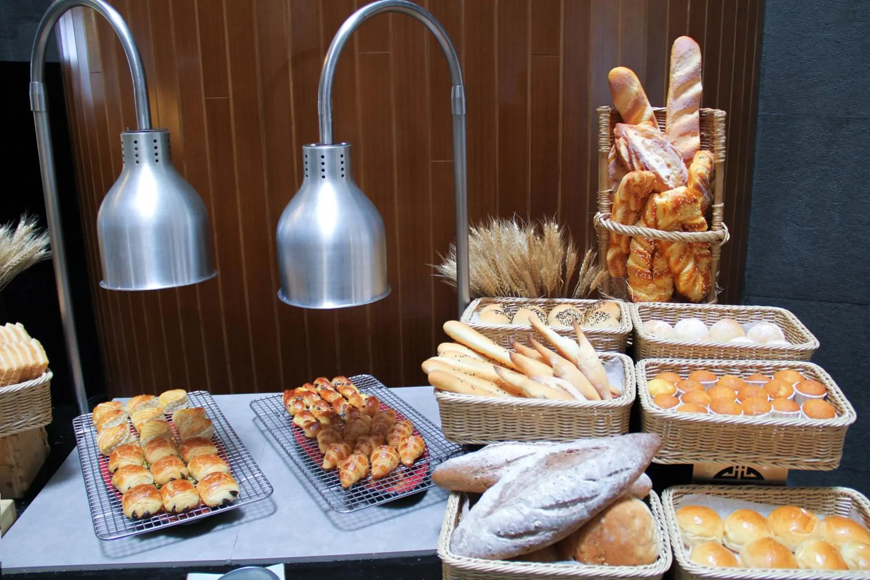 Buffet breakfast in Grand Mercure Shanghai Hongqiao Buffet breakfast in Grand Mercure Shanghai Hongqiao