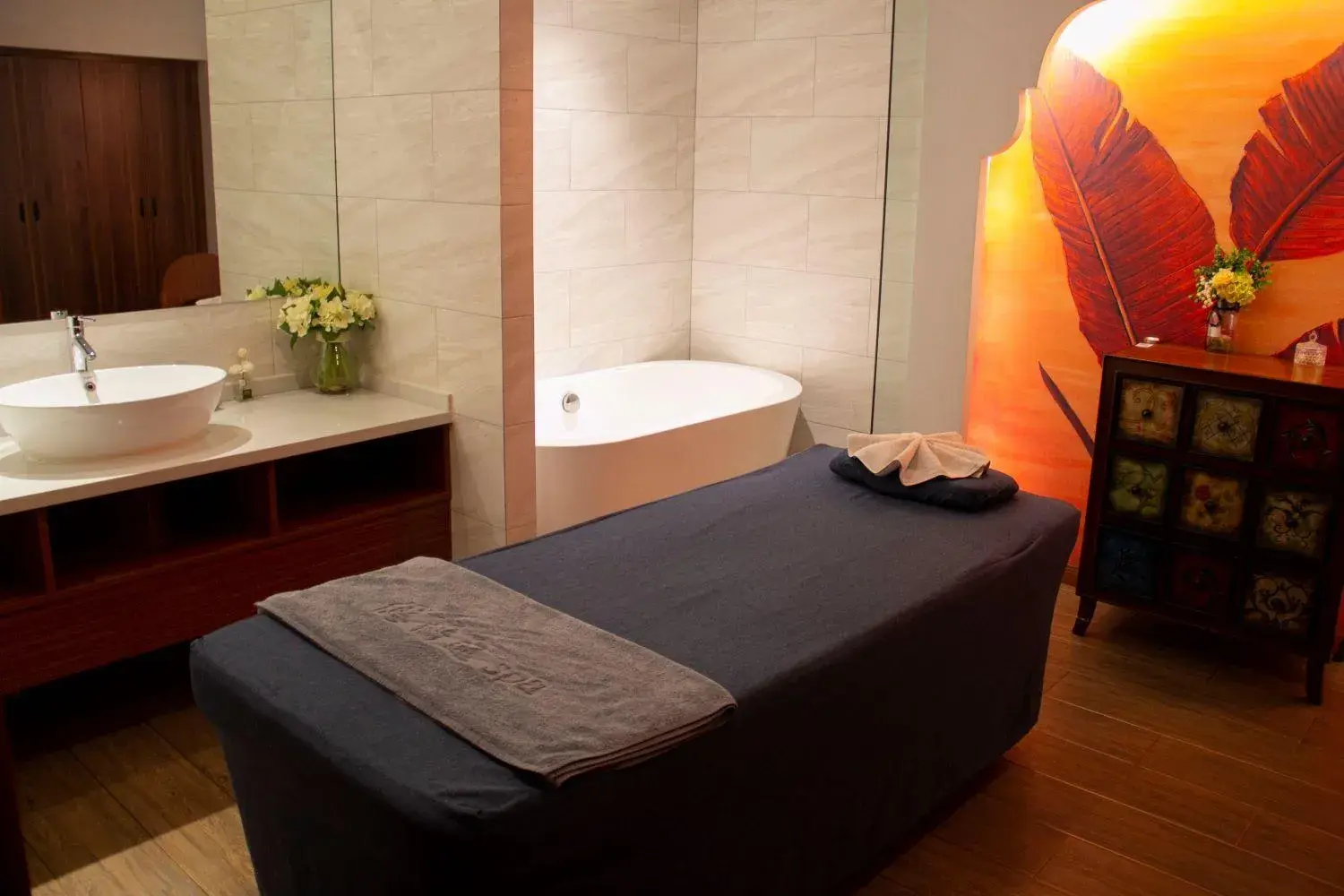 Spa and wellness centre/facilities, Bed in Grand Mercure Shanghai Hongqiao Spa and wellness centre/facilities, Bed in Grand Mercure Shanghai Hongqiao