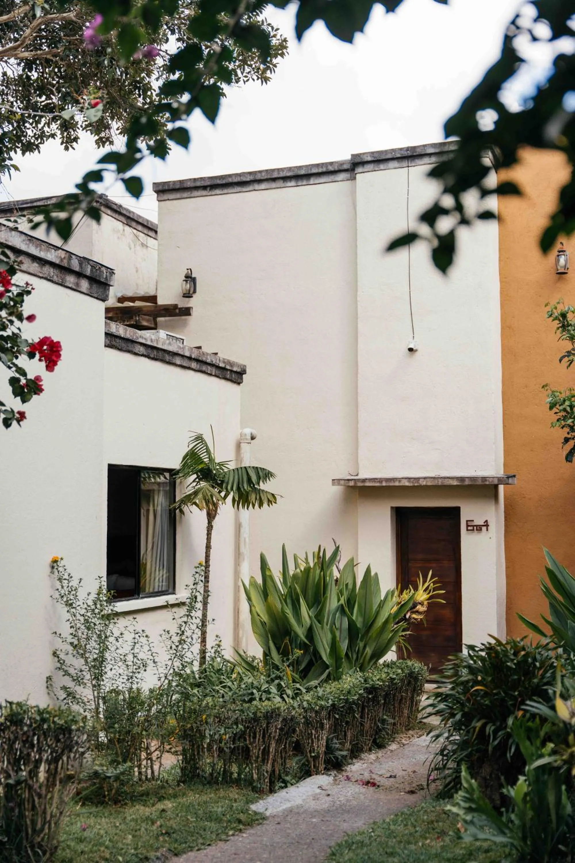 Garden view in Casa 1800 Ataco Hotel Boutique