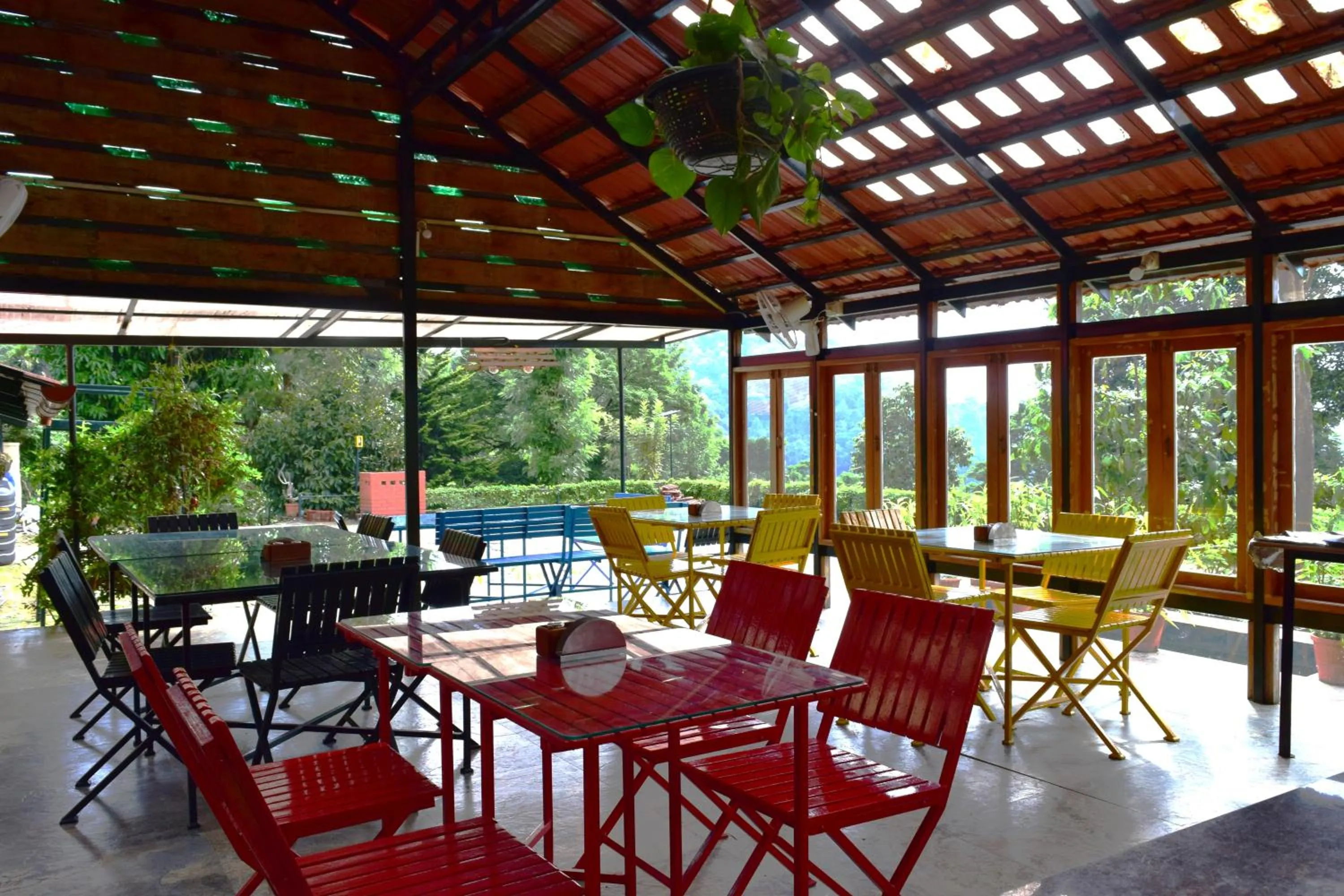 Restaurant/places to eat in Avadale Wayanad - Stag Groups Not Allowed