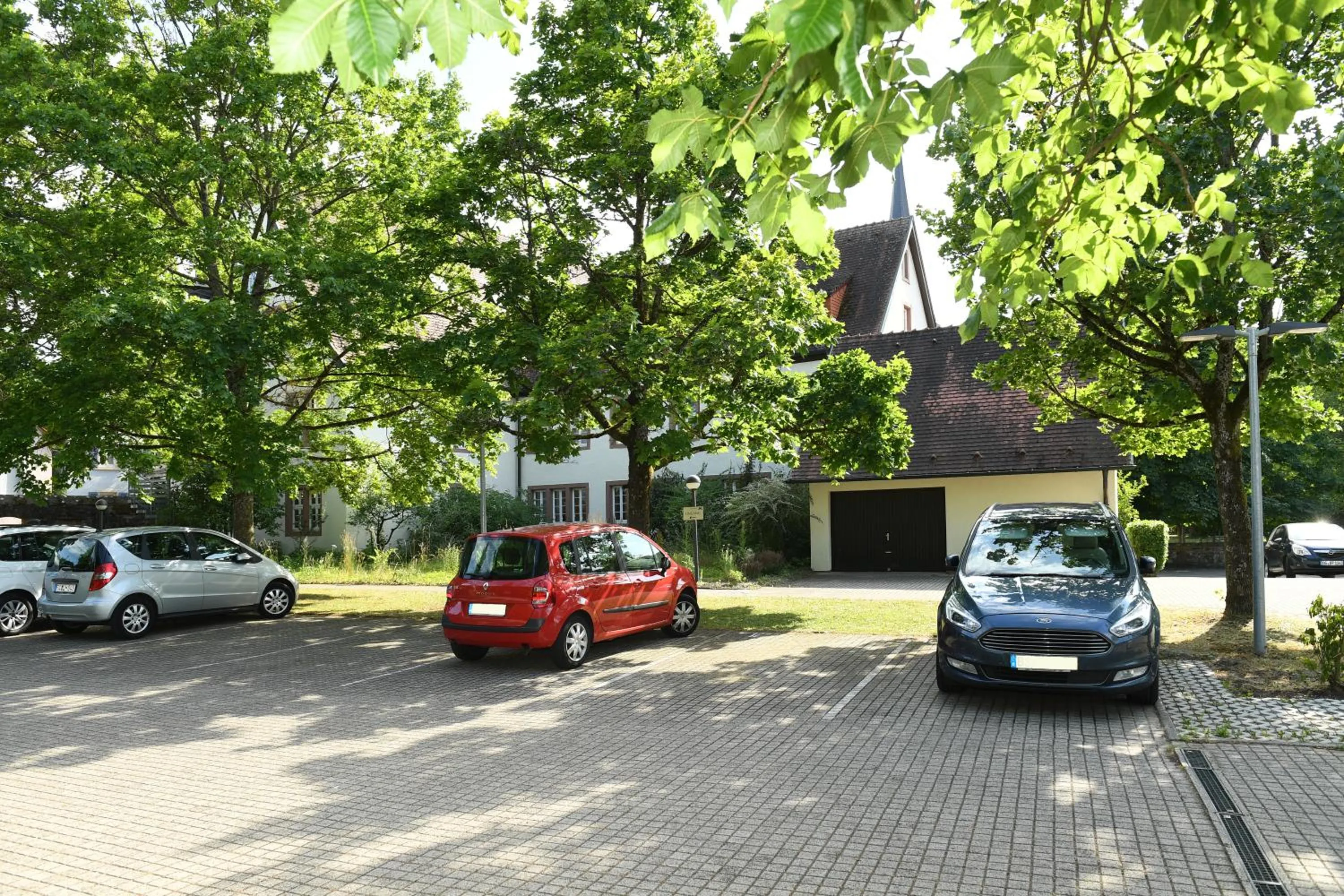 Parking in Bildungshaus Neckarelz