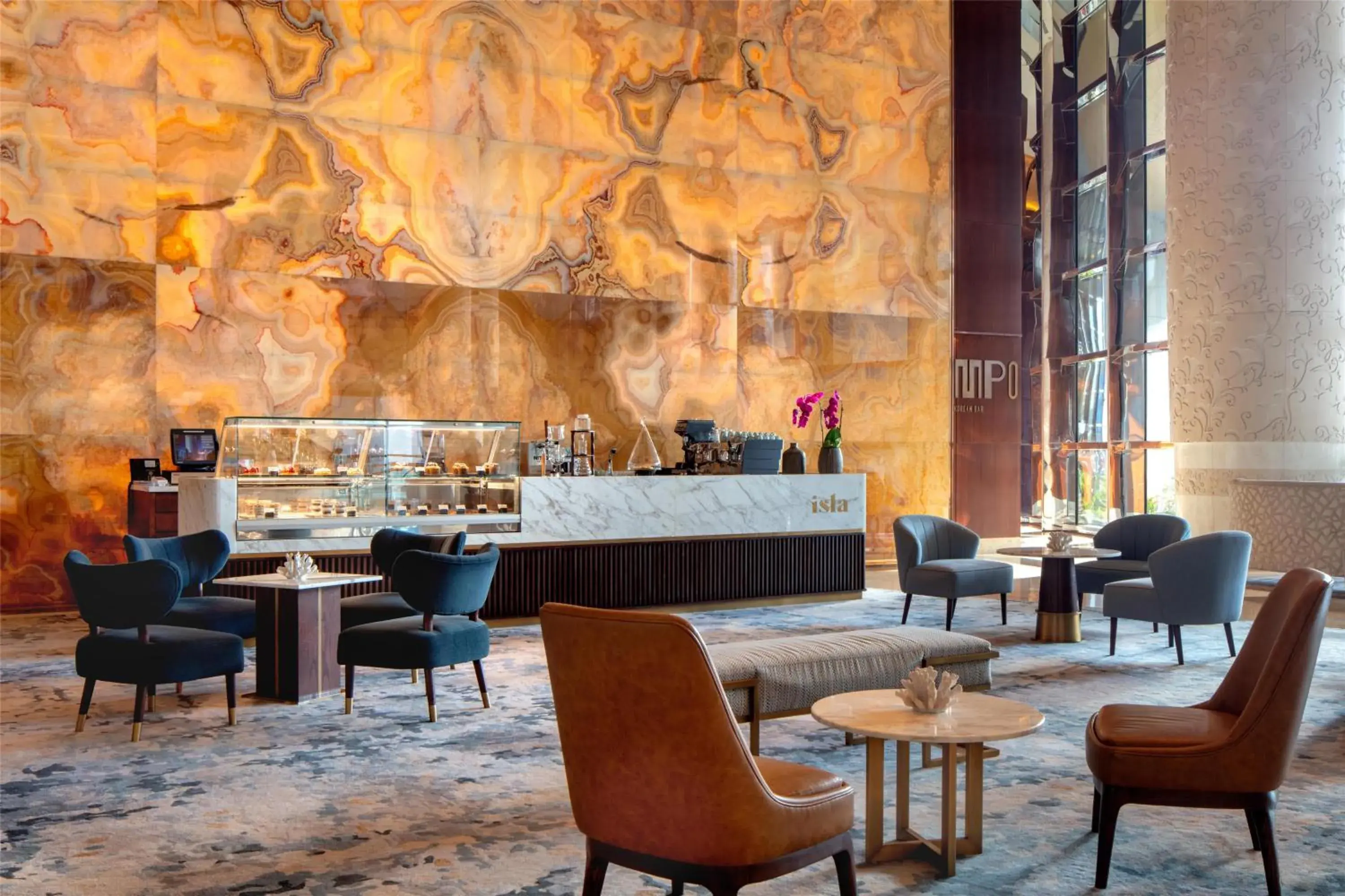 Restaurant/places to eat in Conrad Dubai Restaurant/places to eat in Conrad Dubai