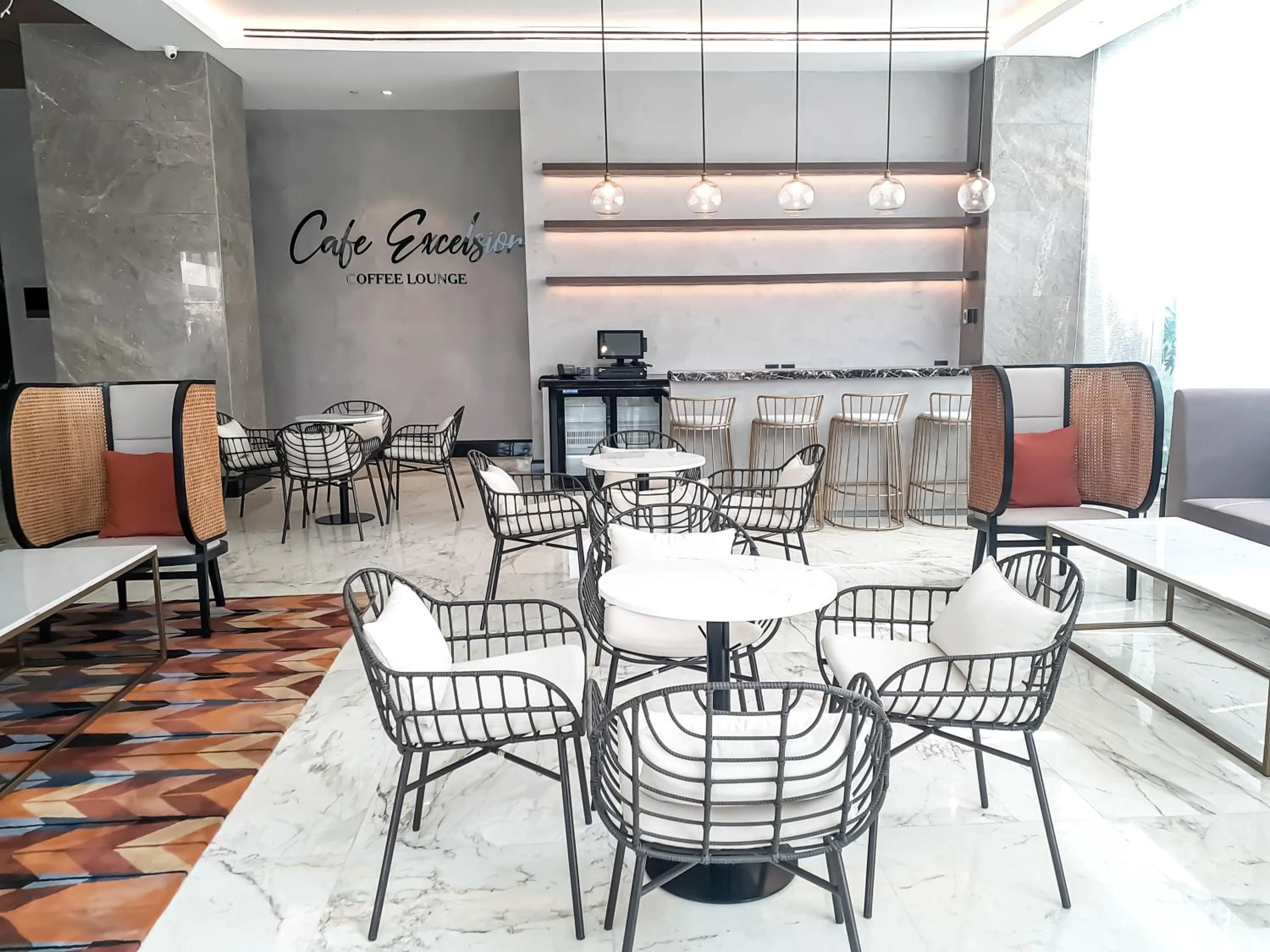 Coffee/tea facilities in The Excelsior Hotel Las Piñas