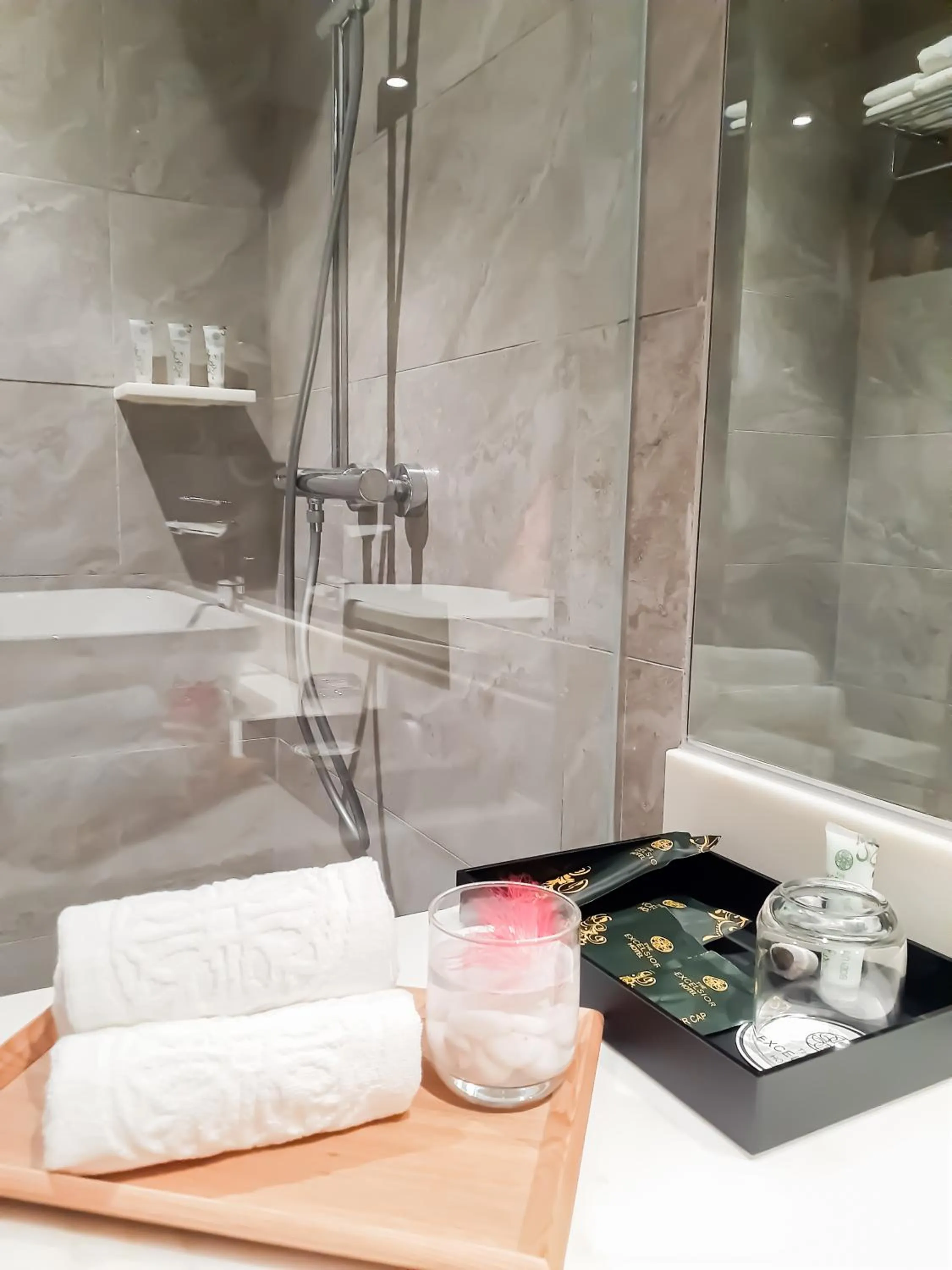 Bathroom in The Excelsior Hotel Las Piñas