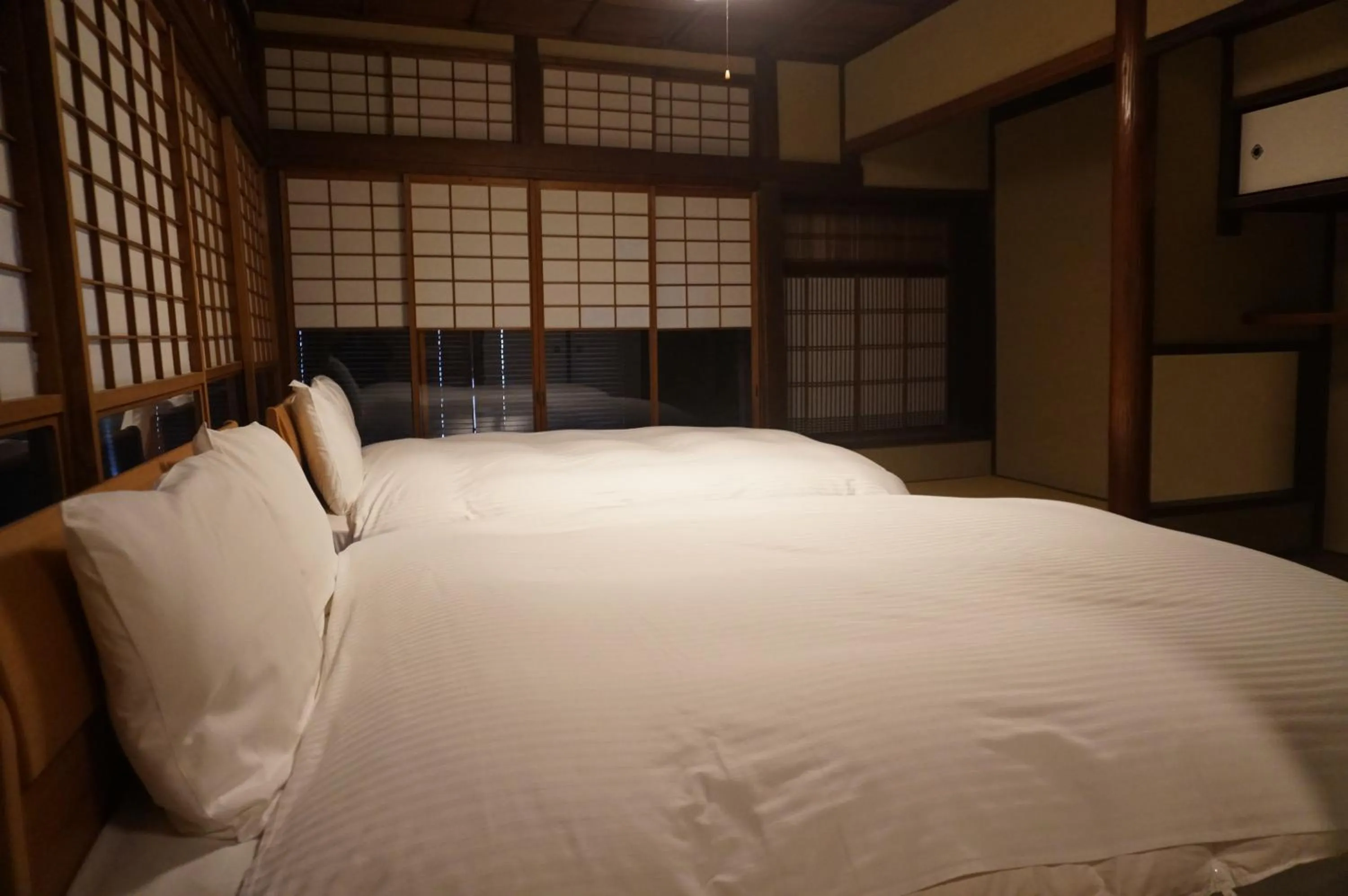 Bed in Kanade Shijo-Shimmachi