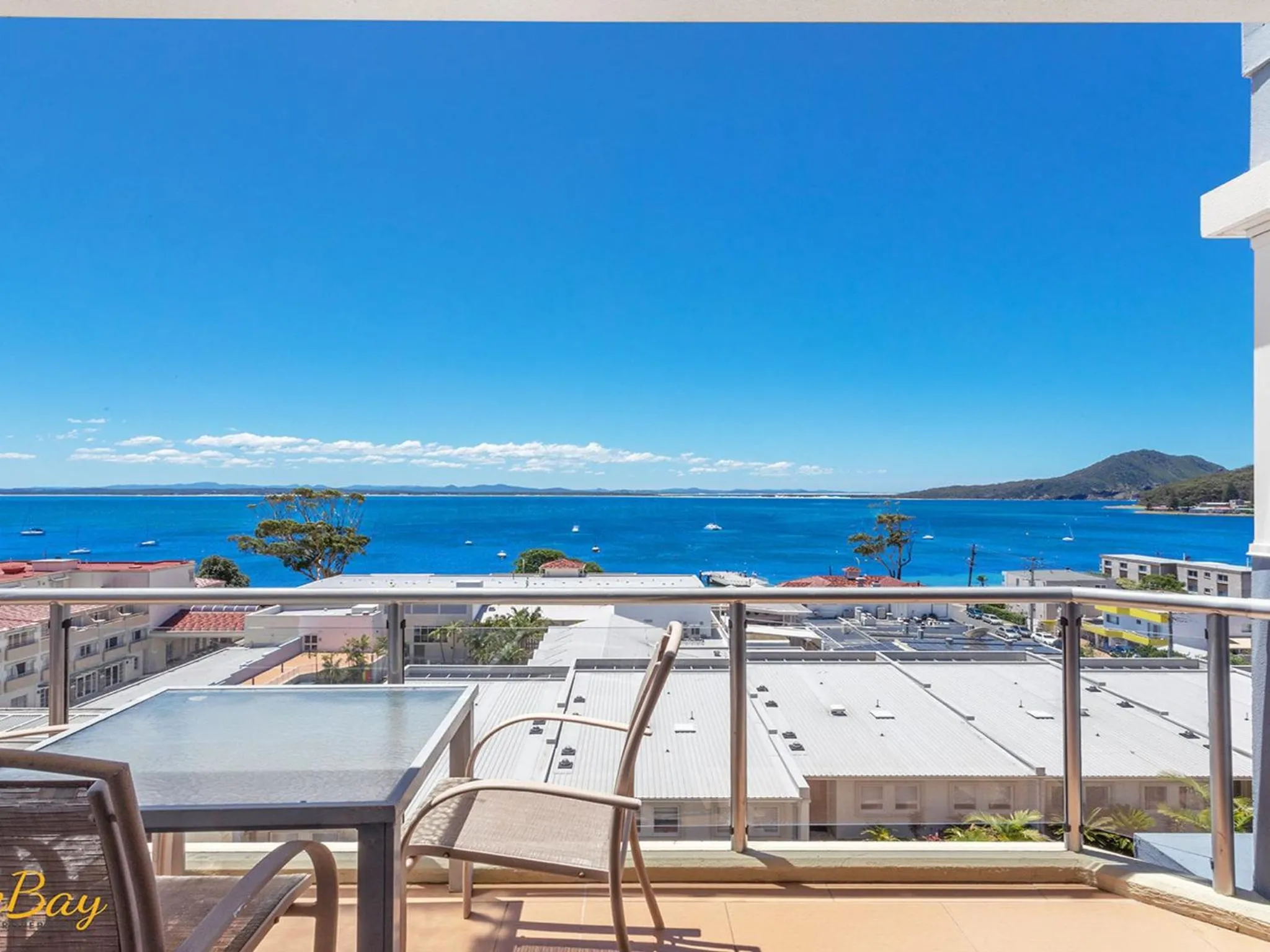 Balcony/Terrace in Breakwater Apartment 402