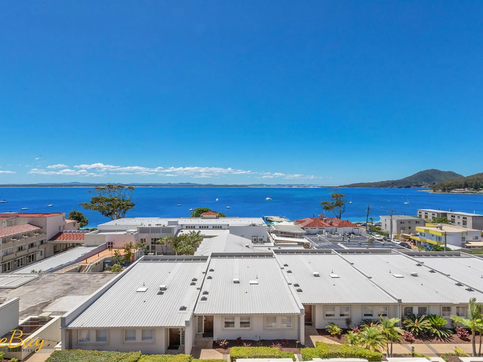 Sea view in Breakwater Apartment 402