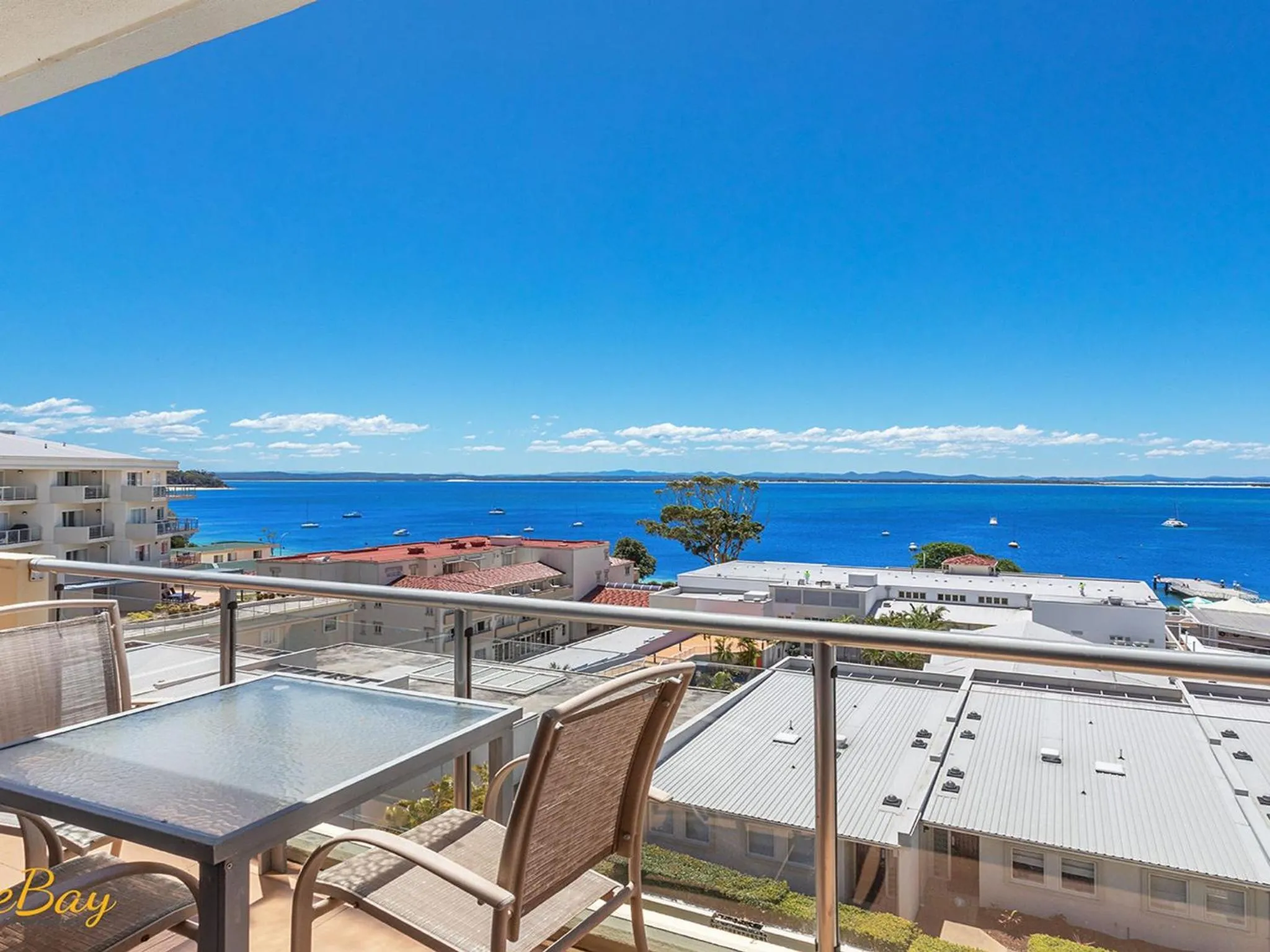 Balcony/Terrace in Breakwater Apartment 402