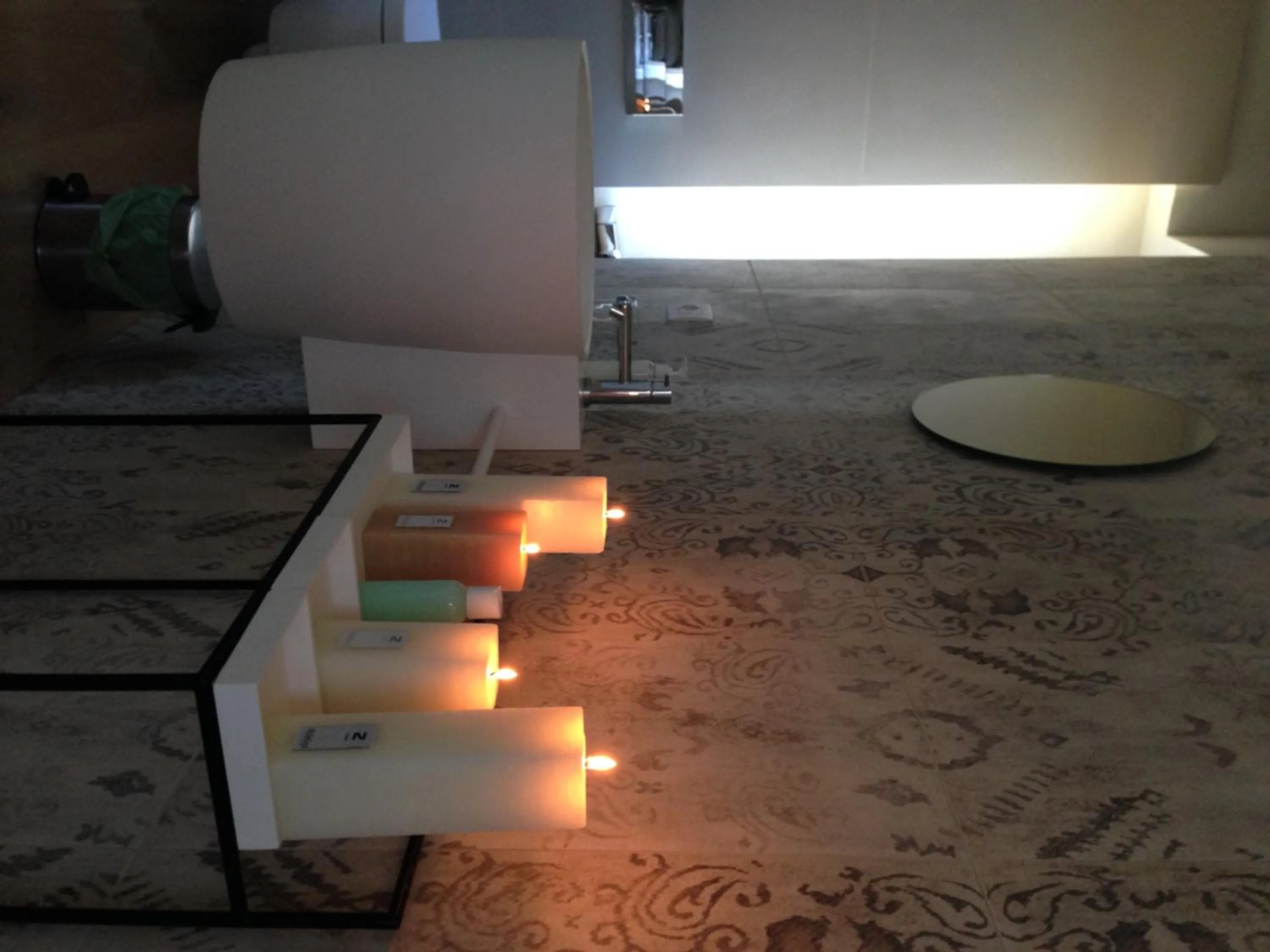 Night in Amico Country House