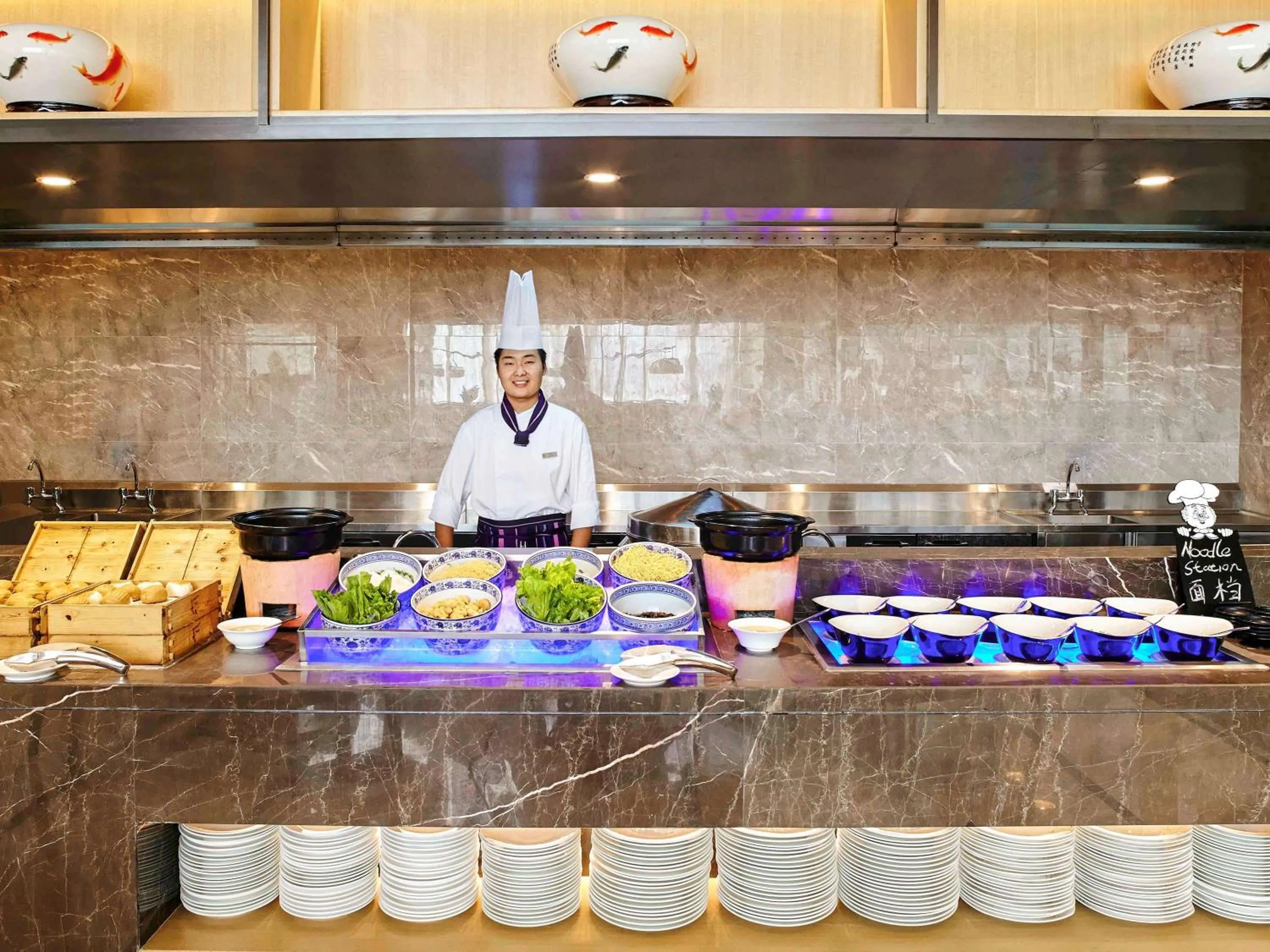 Restaurant/places to eat in Oriental Ginza Hotel Shenzhen