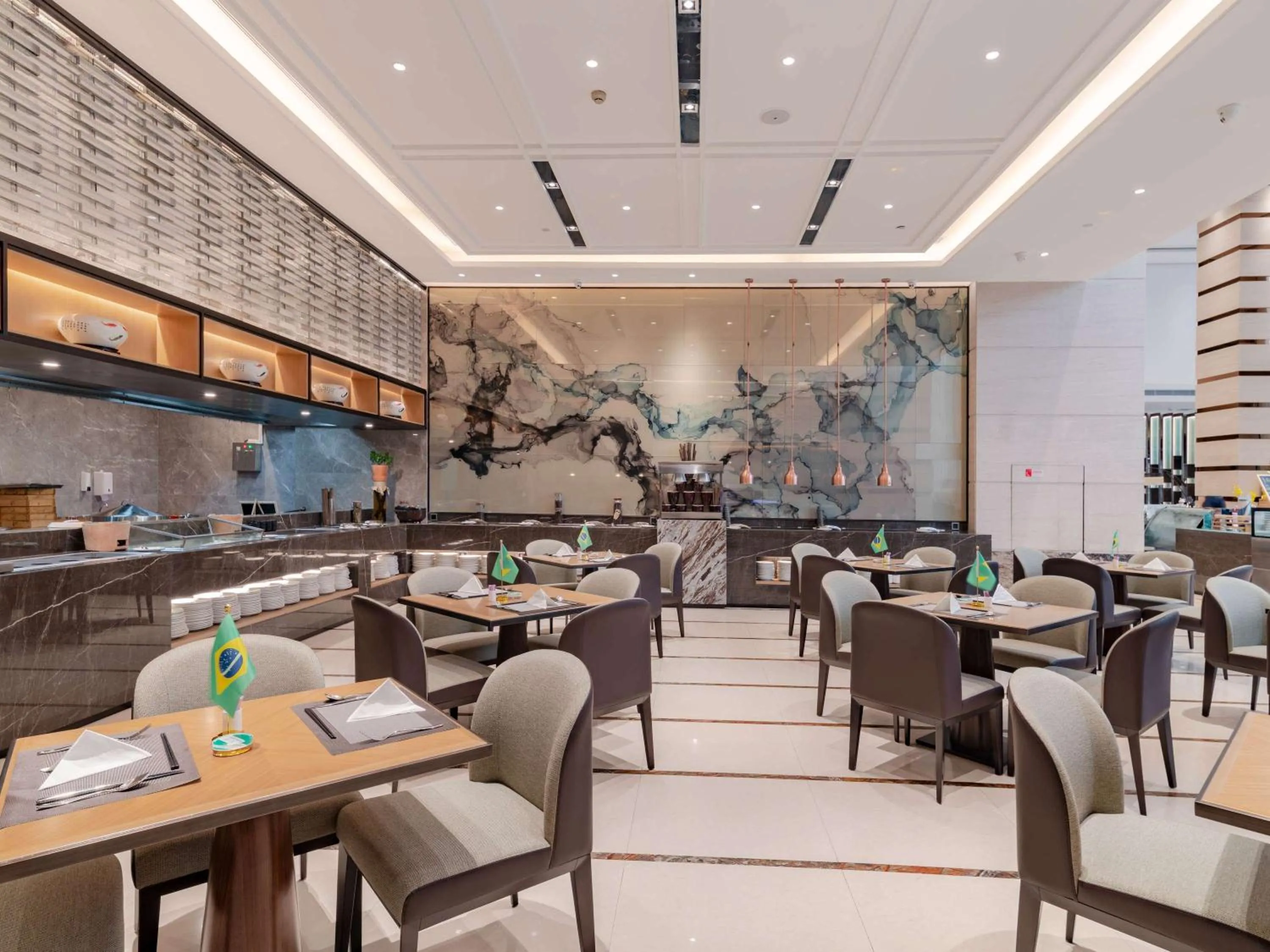 Restaurant/places to eat in Oriental Ginza Hotel Shenzhen