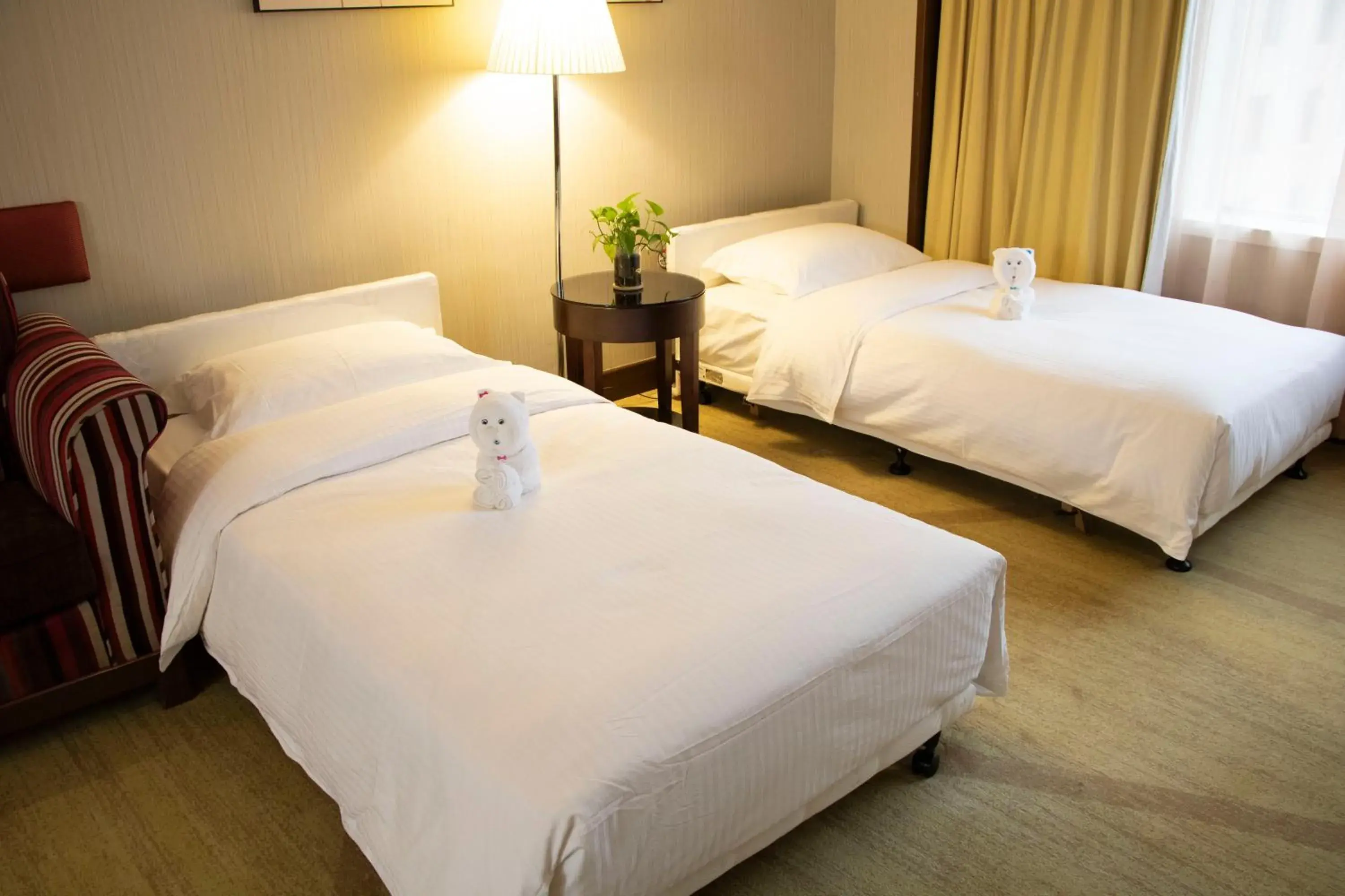 Bed in Grand Mercure Beijing Central Bed in Grand Mercure Beijing Central