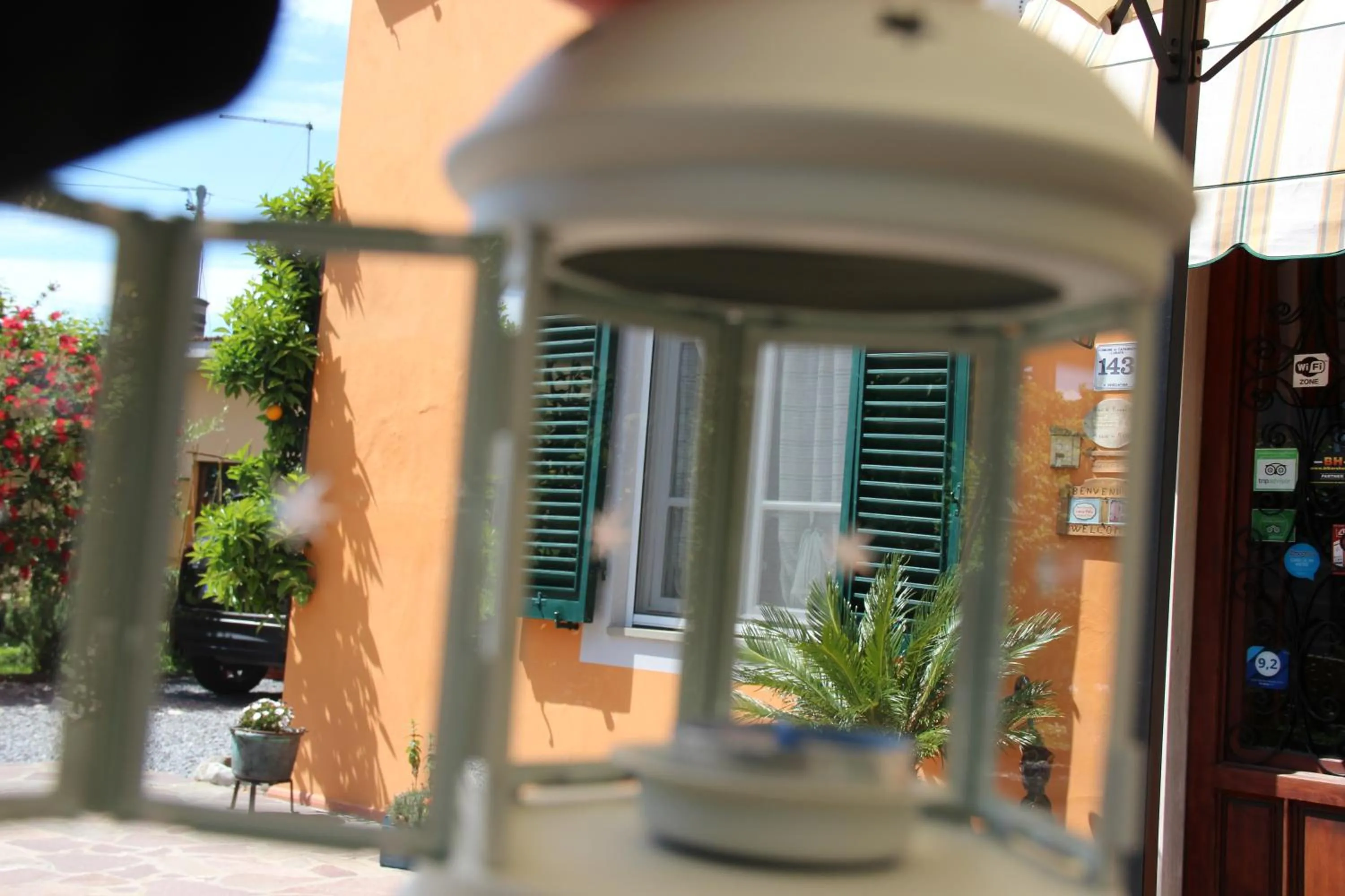 Property building in Bed & Breakfast Lucca Fora