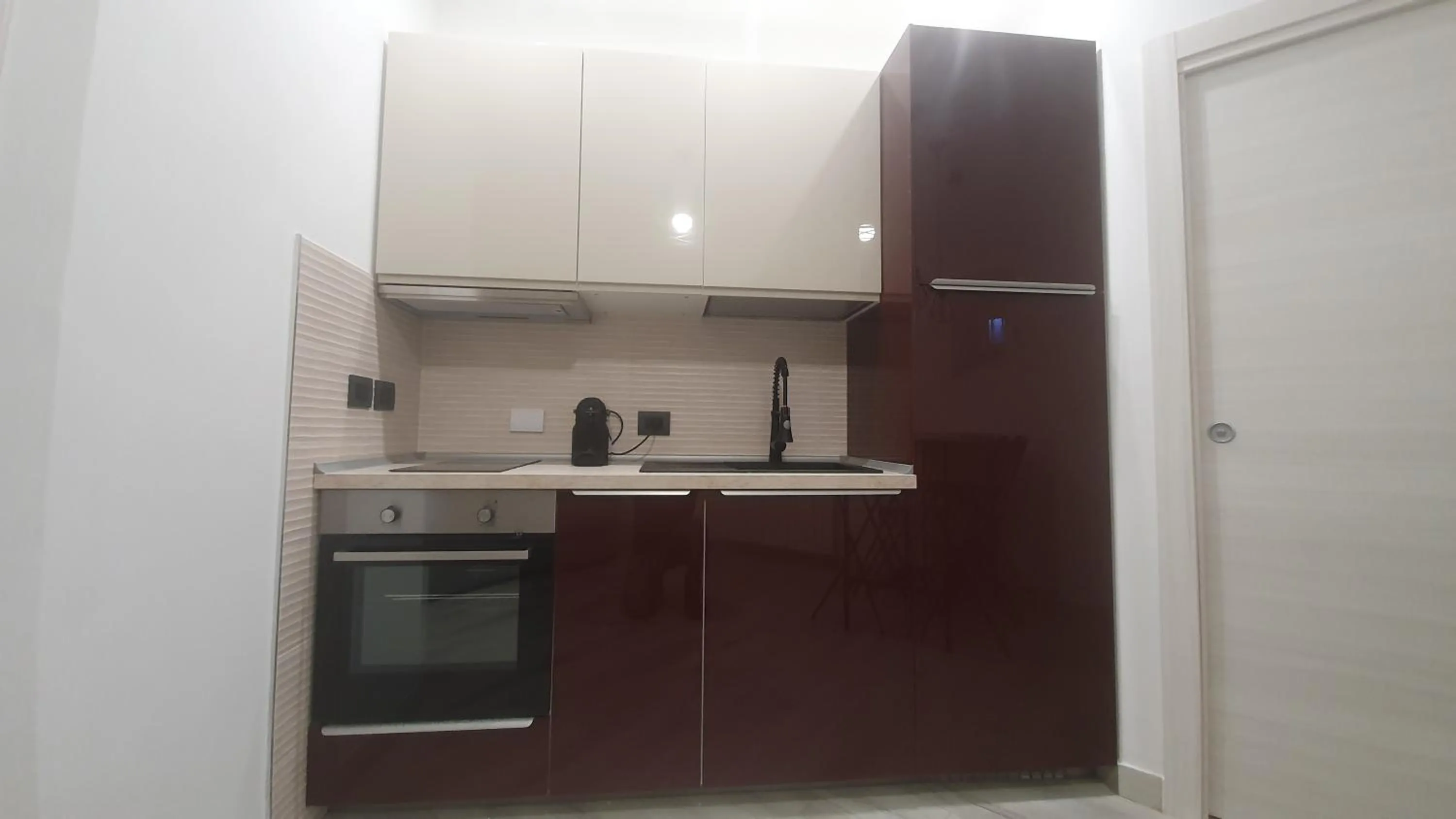 Kitchen or kitchenette in b&b 1930