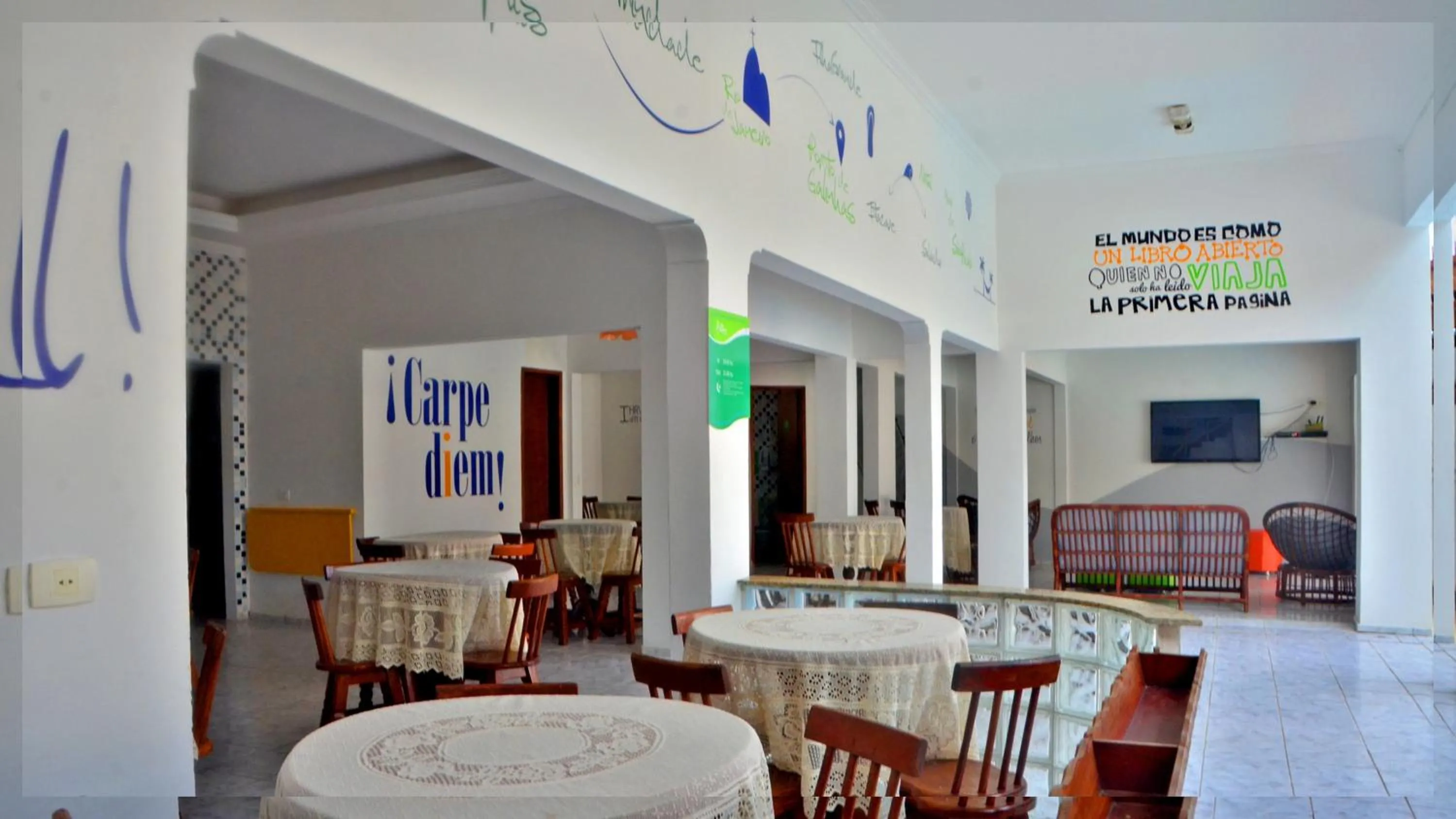 Restaurant/places to eat in Che Lagarto Hostel Porto de Galinhas