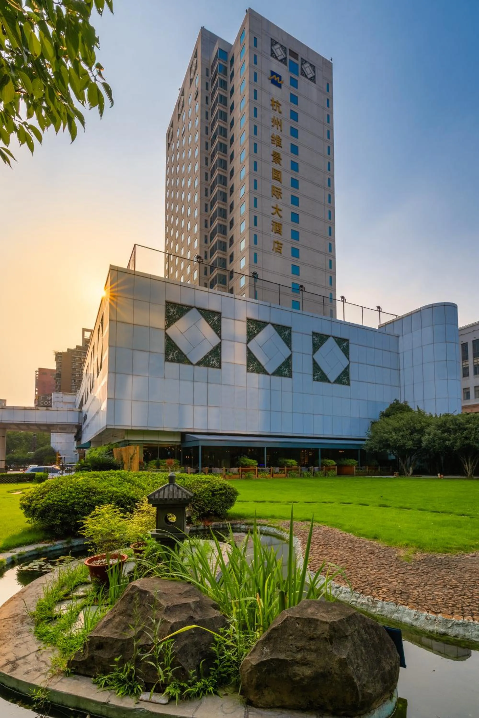 Property building in Grand Metropark Hotel Hangzhou