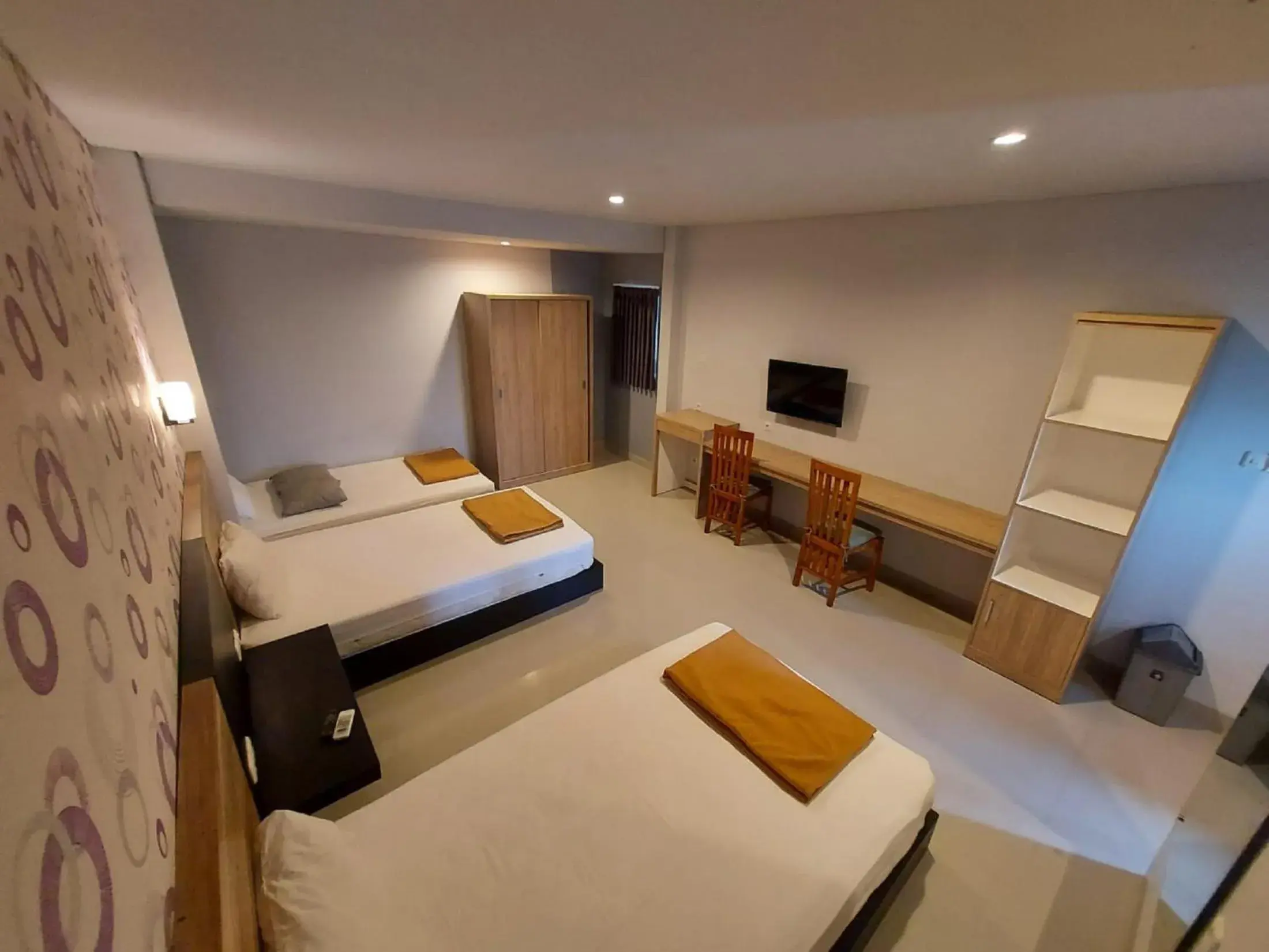 Large Twin Room in Lushy Hostel Canggu Large Twin Room in Lushy Hostel Canggu