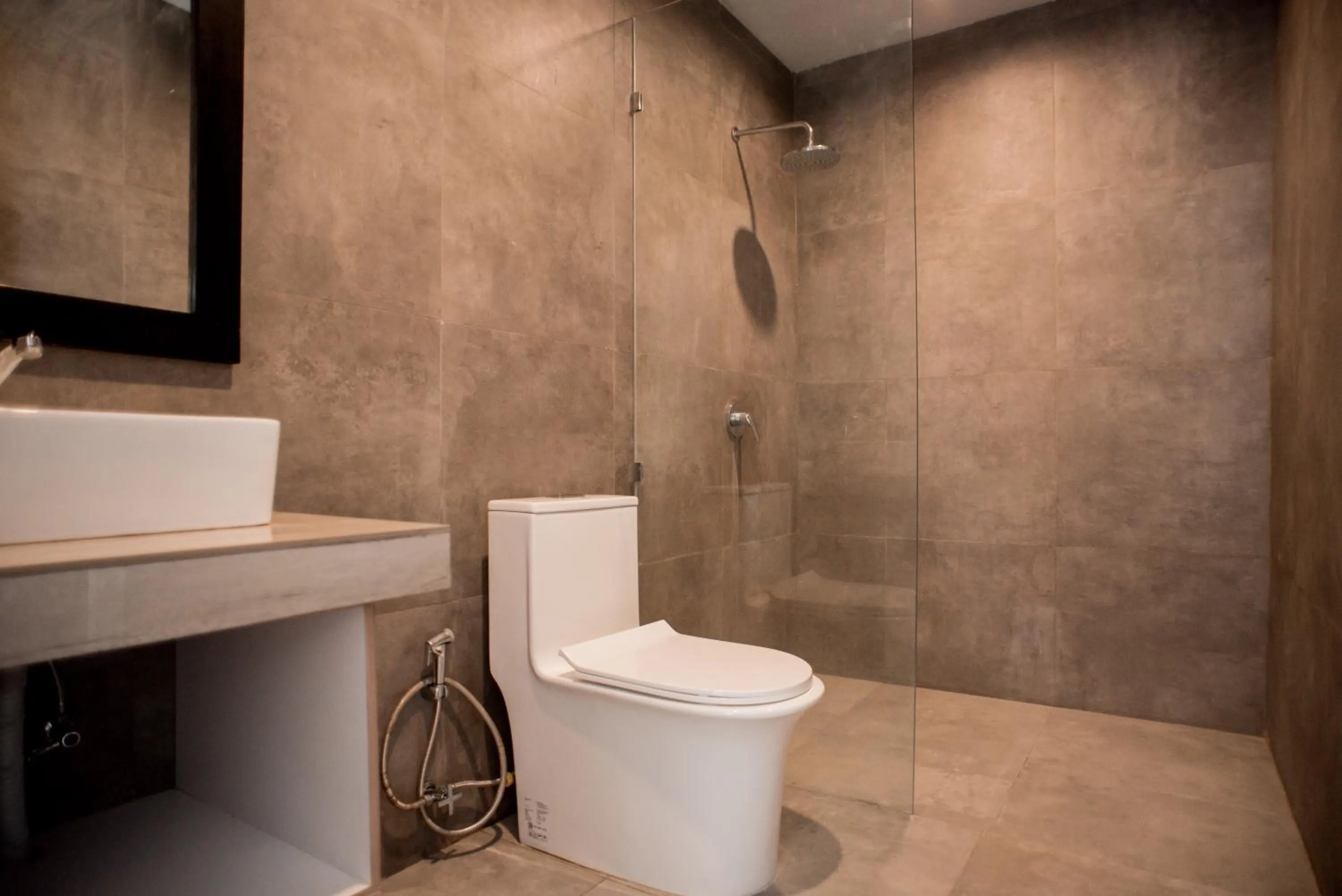 Bathroom in Lushy Hostel Canggu