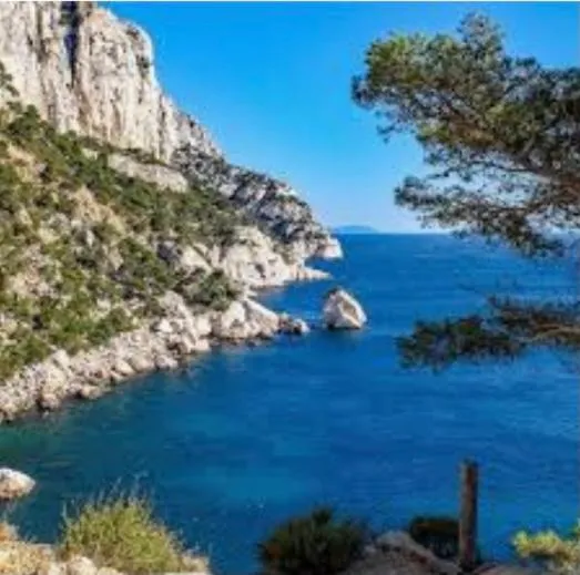 Nearby landmark in « CARPE DIEM »