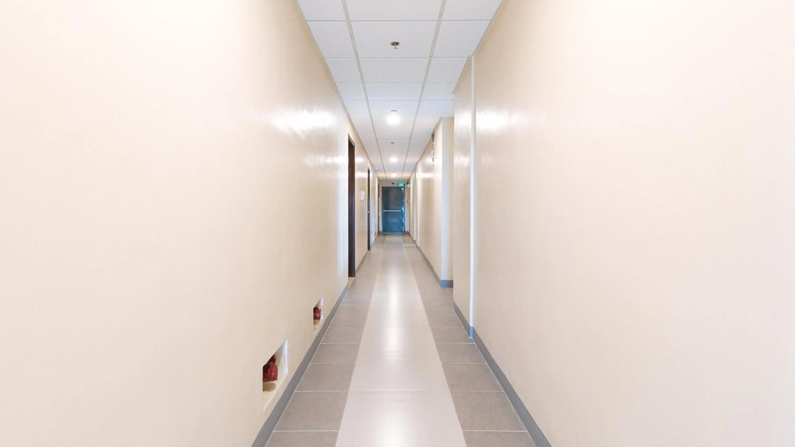 Floor plan in RedDoorz Plus @ Torre De Manuel Residences 1