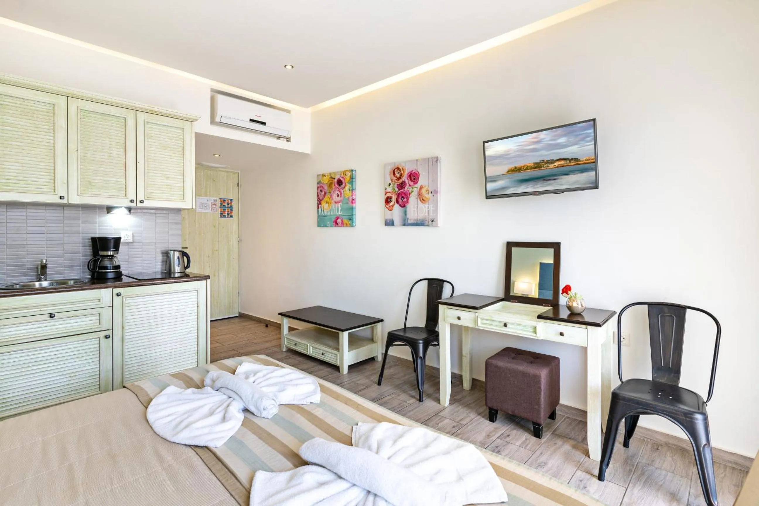 Bedroom in Princess Irini Sea Front ApartHotel