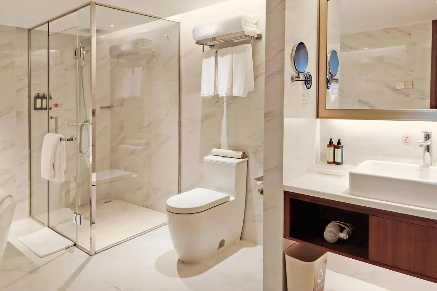 V-Continent Beijing Parkview Wuzhou Hotel