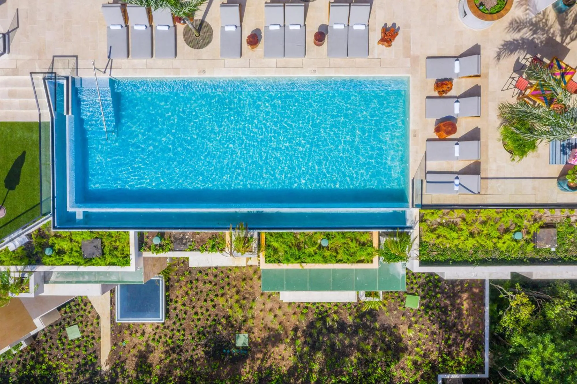Swimming pool in Aloft Tulum