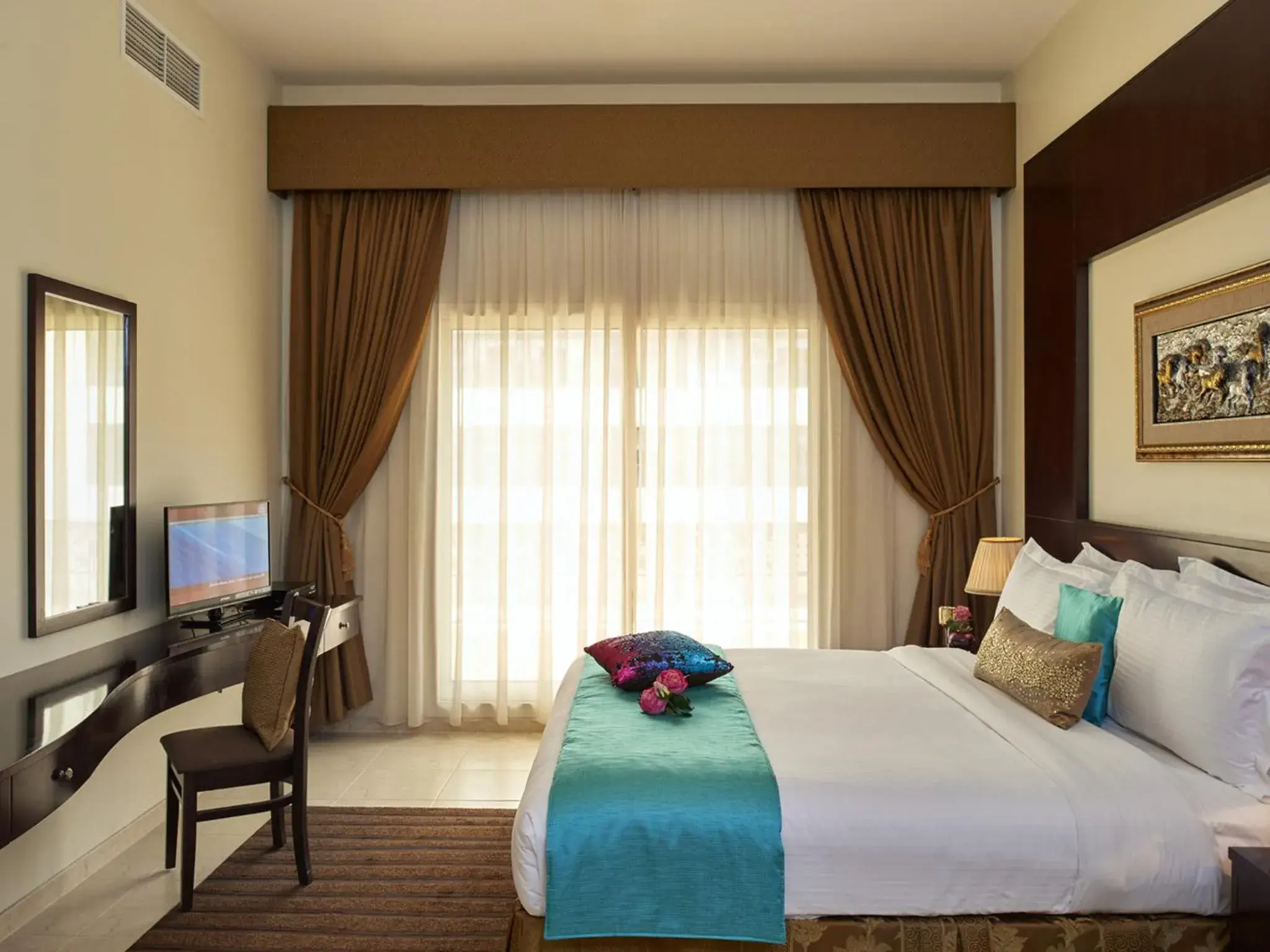 Bedroom, Bed in Arabian Dreams Hotel Apartments Bedroom, Bed in Arabian Dreams Hotel Apartments