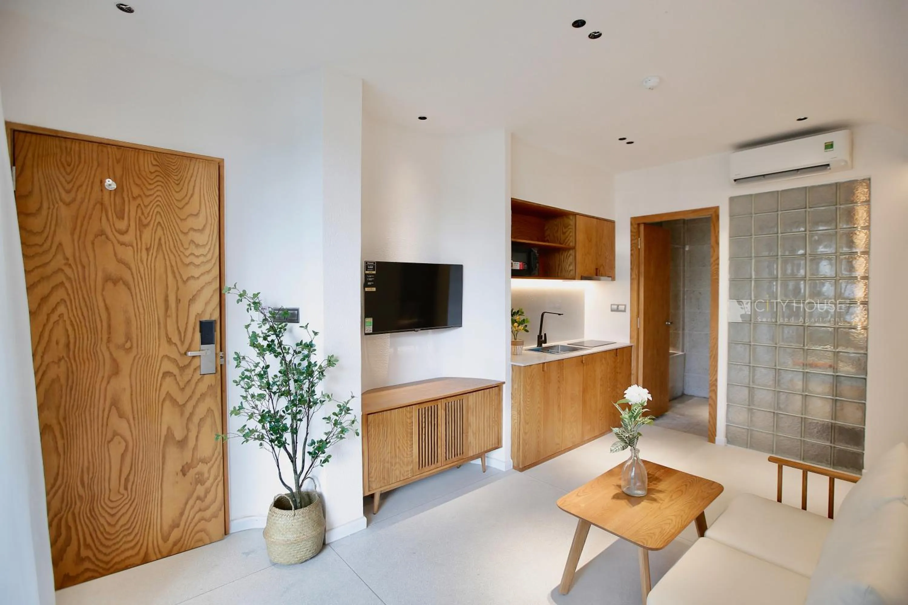 TV and multimedia in CityHouse - CityOasis