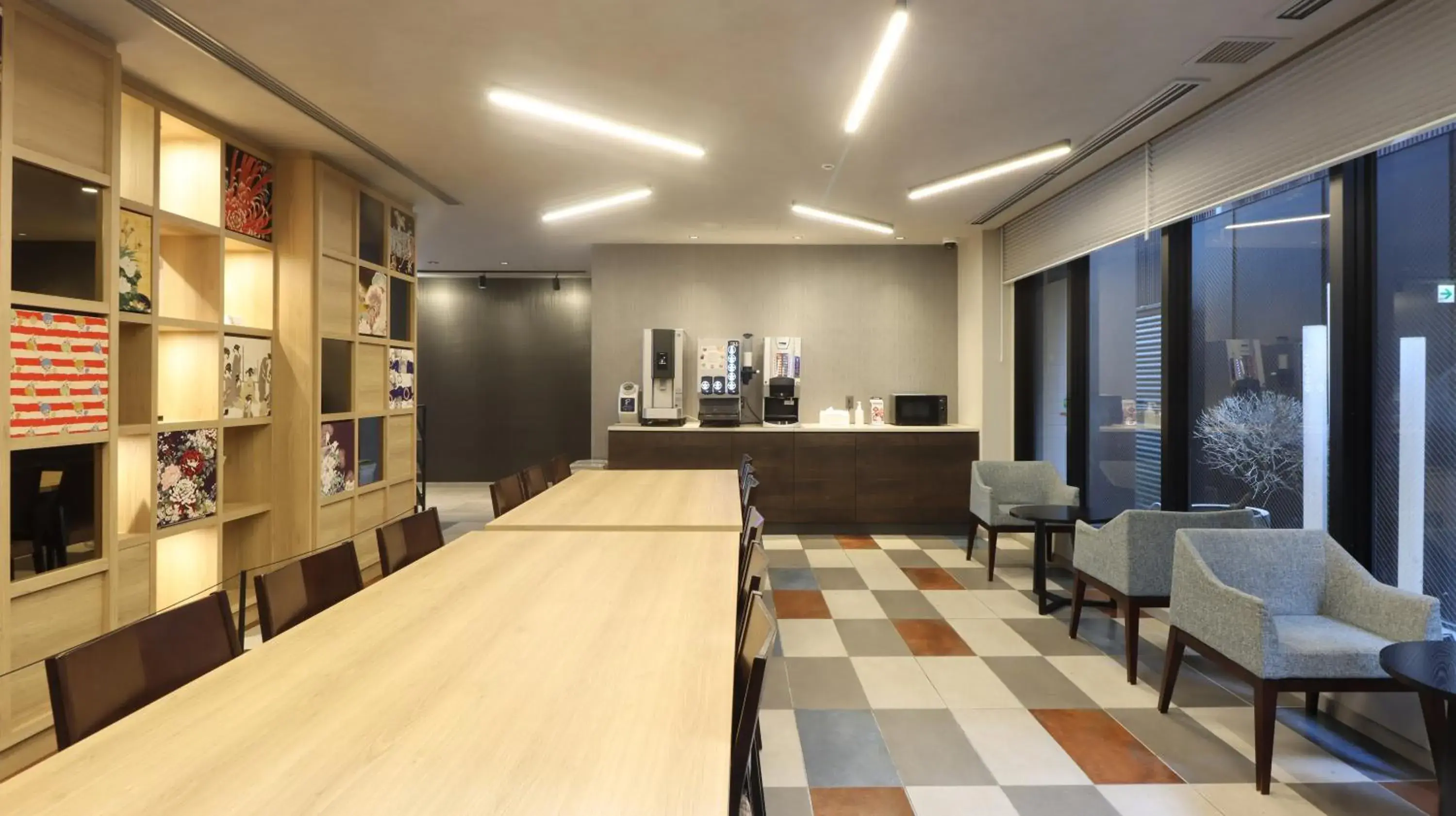 Lounge or bar in Wander Kyoto Nanajo Lounge or bar in Wander Kyoto Nanajo