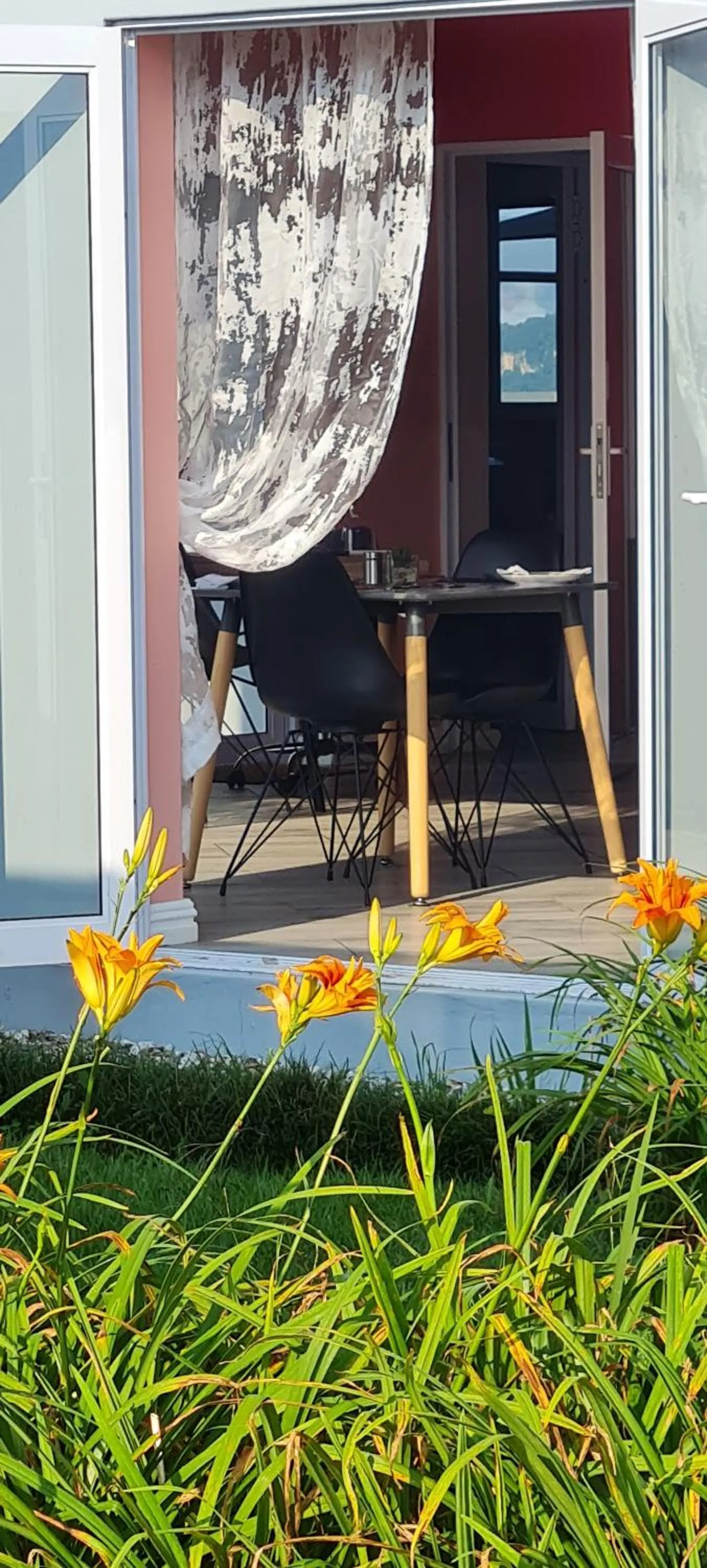 Day in Mosswood Bed & Breakfast