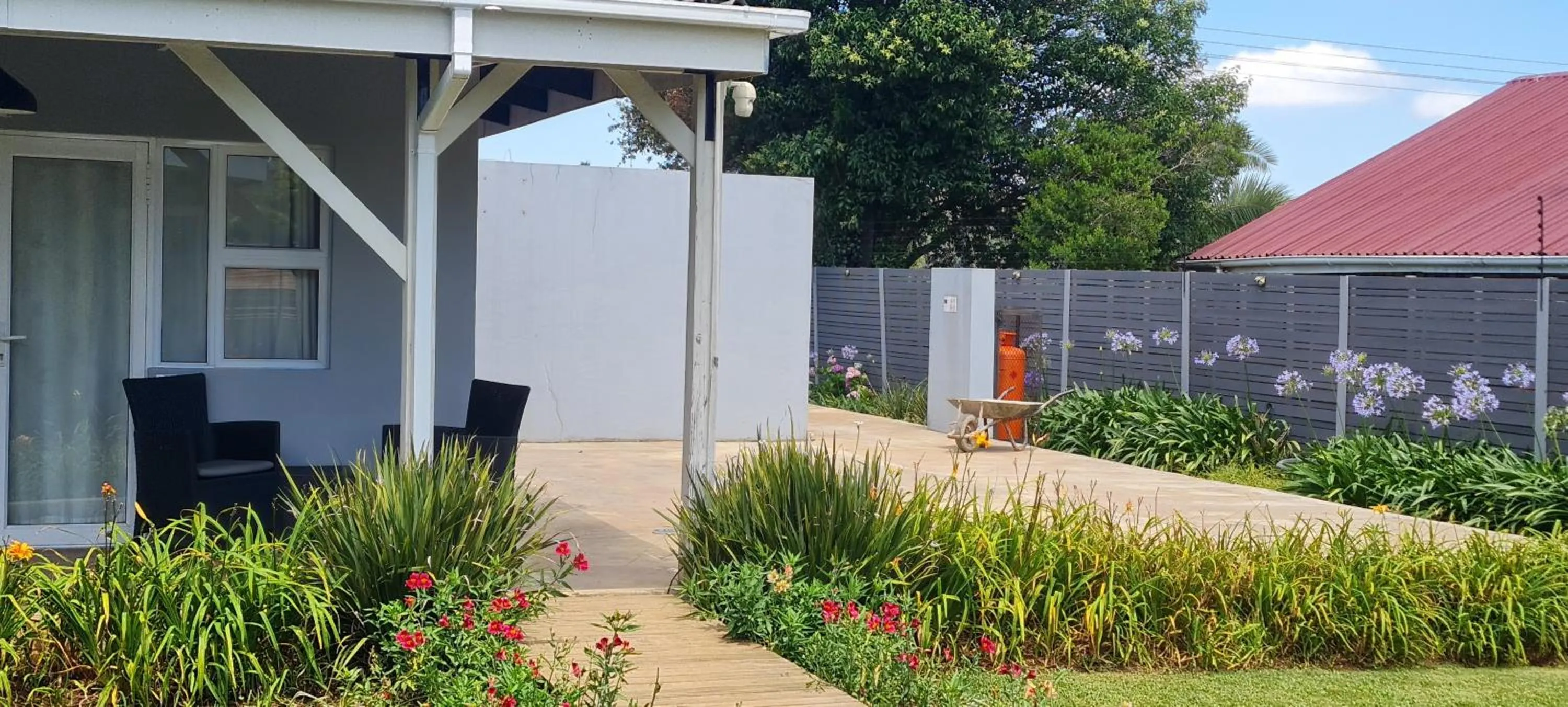 Property building in Mosswood Bed & Breakfast