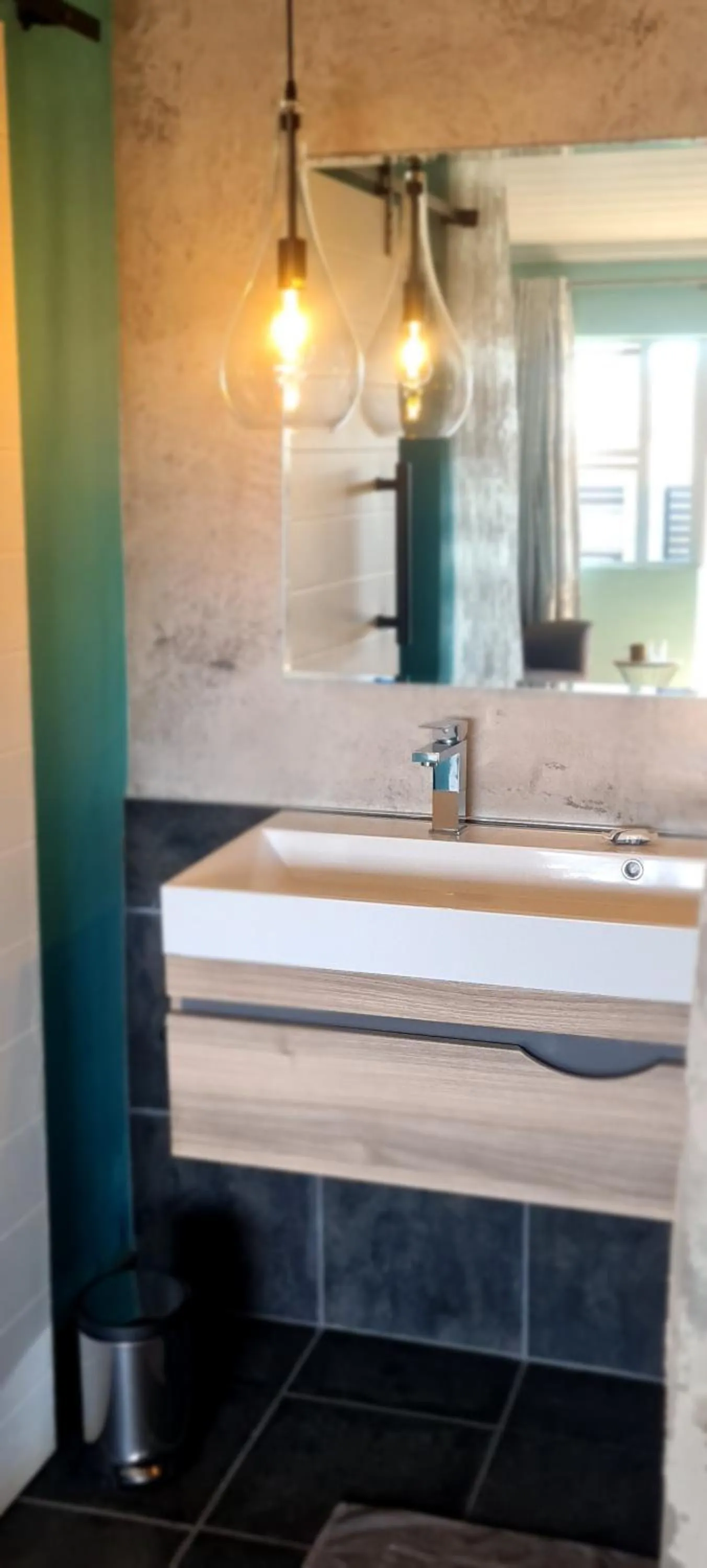 Bathroom in Mosswood Bed & Breakfast