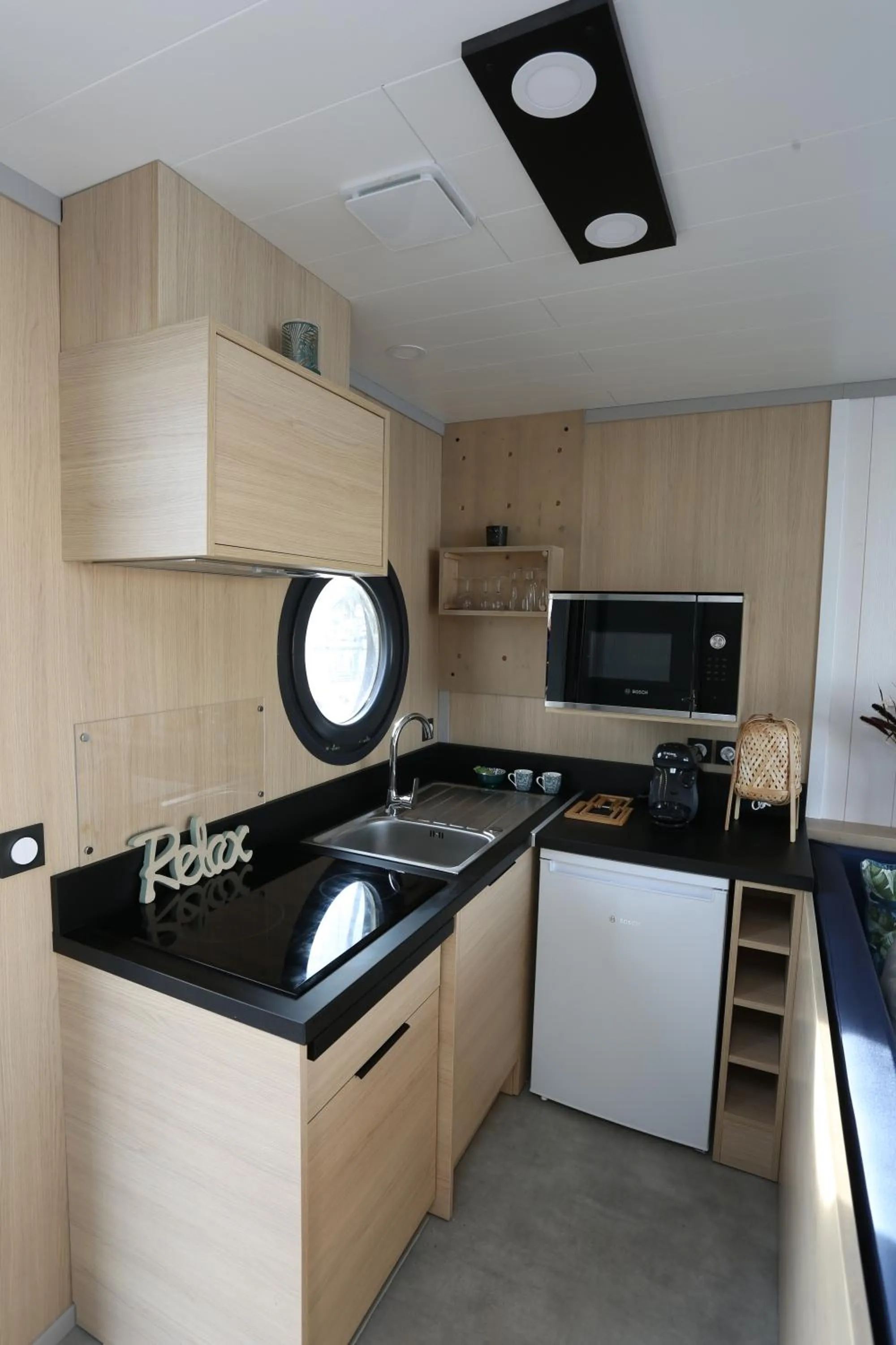 Kitchen or kitchenette in Les Ilots de Gruissan