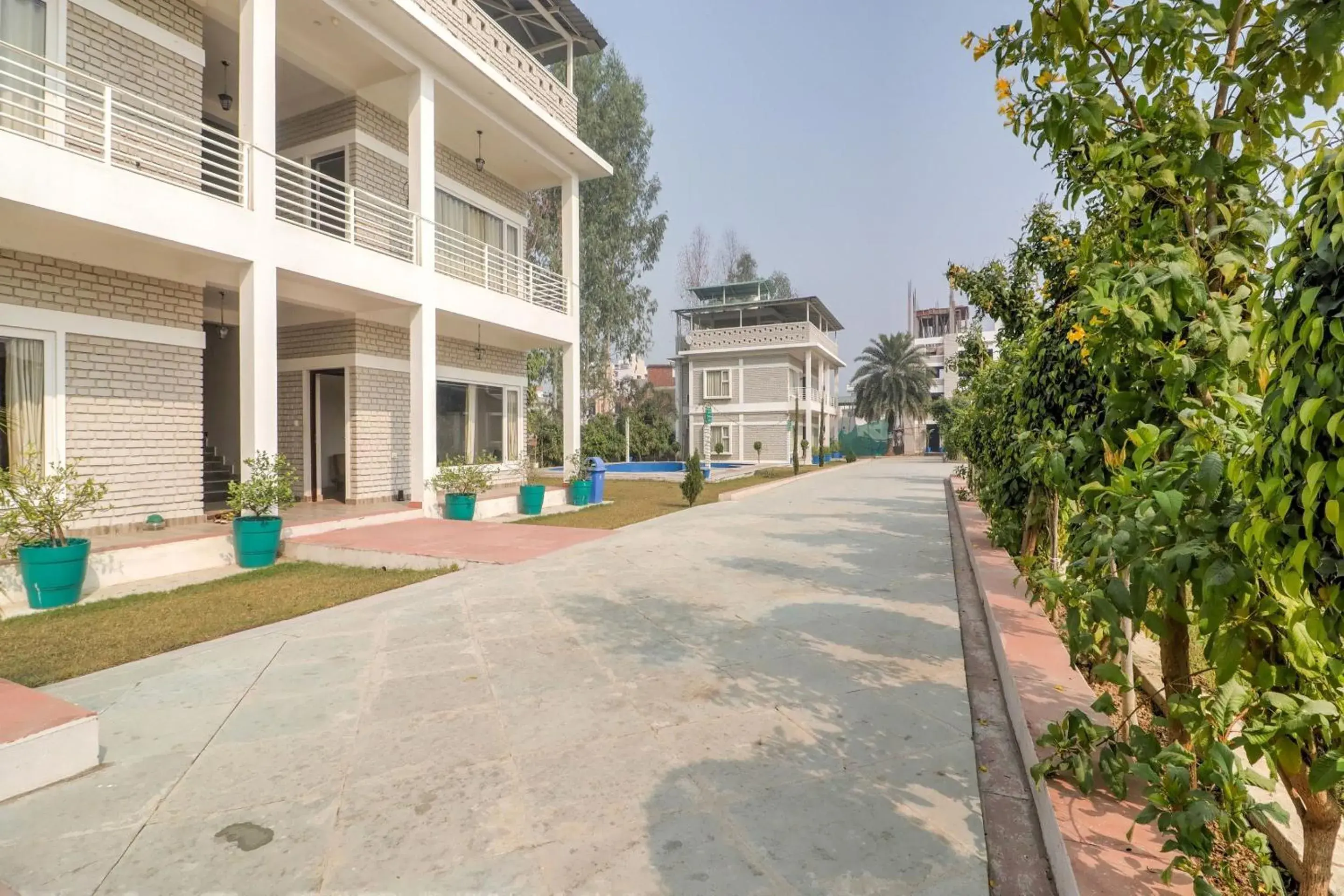 Facade/entrance in Super Townhouse Amaraa Farms Near LuLu Hypermarket Facade/entrance in Super Townhouse Amaraa Farms Near LuLu Hypermarket