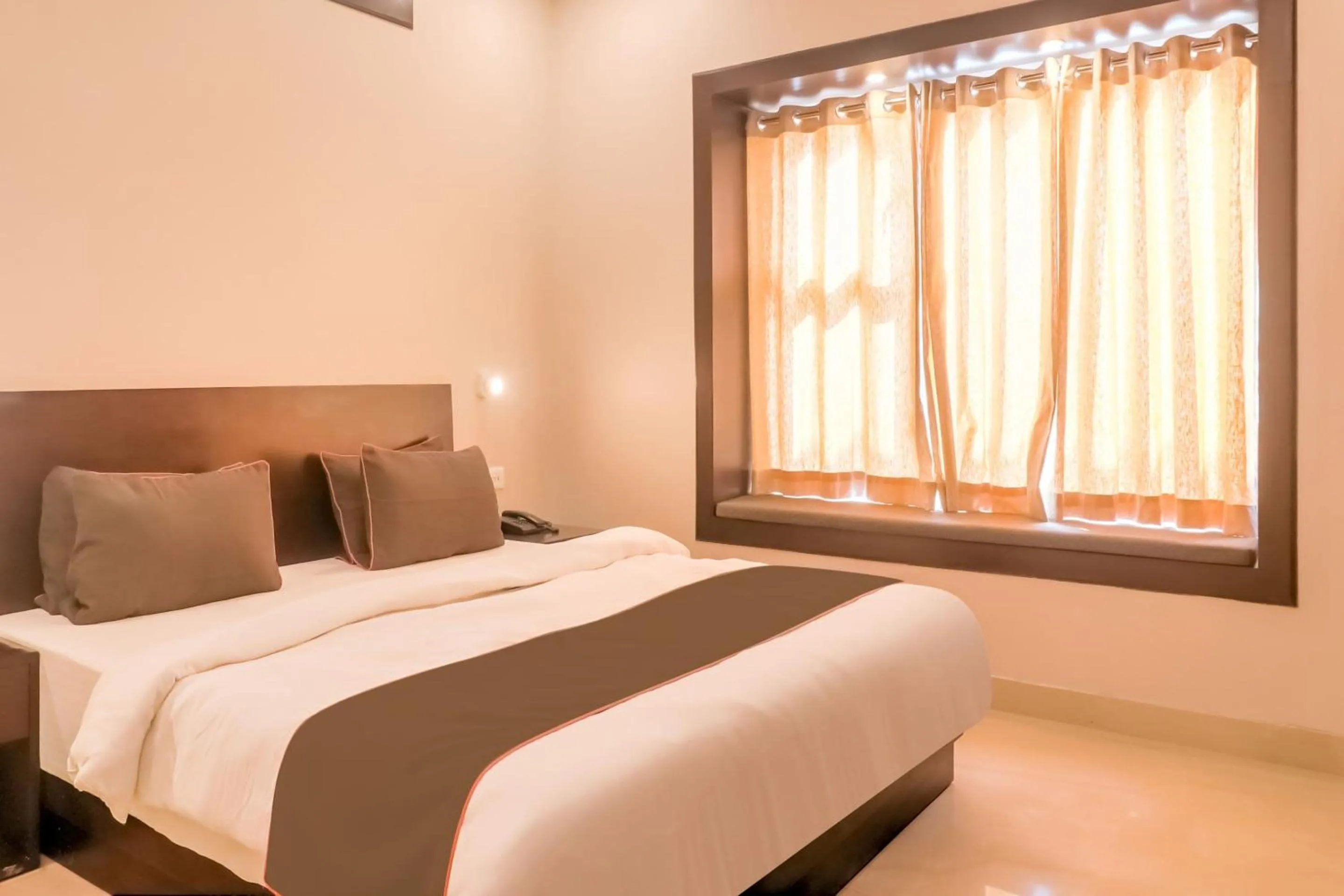 Bedroom, Bed in Super Townhouse Amaraa Farms Near LuLu Hypermarket
