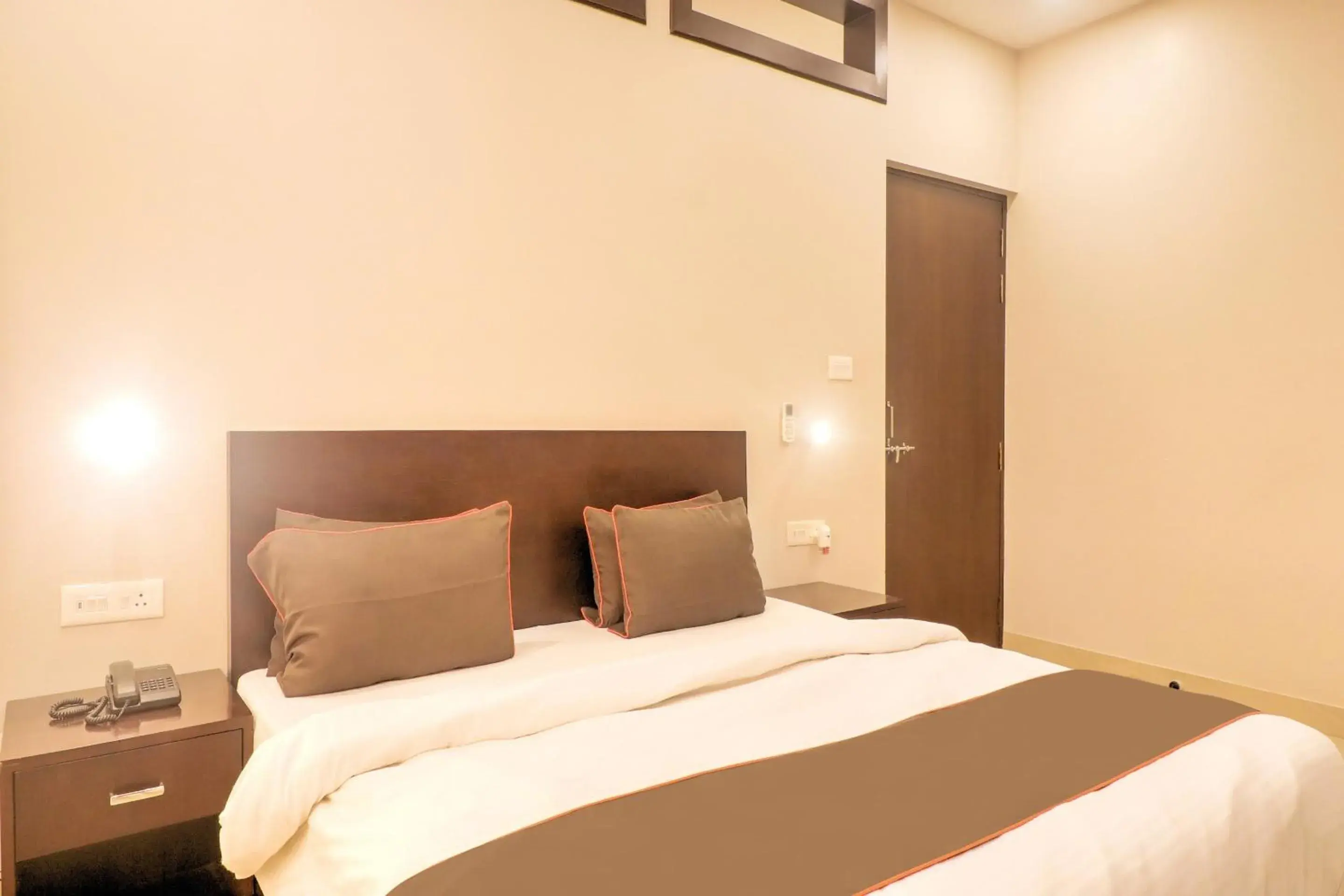 Bedroom, Bed in Super Townhouse Amaraa Farms Near LuLu Hypermarket Bedroom, Bed in Super Townhouse Amaraa Farms Near LuLu Hypermarket