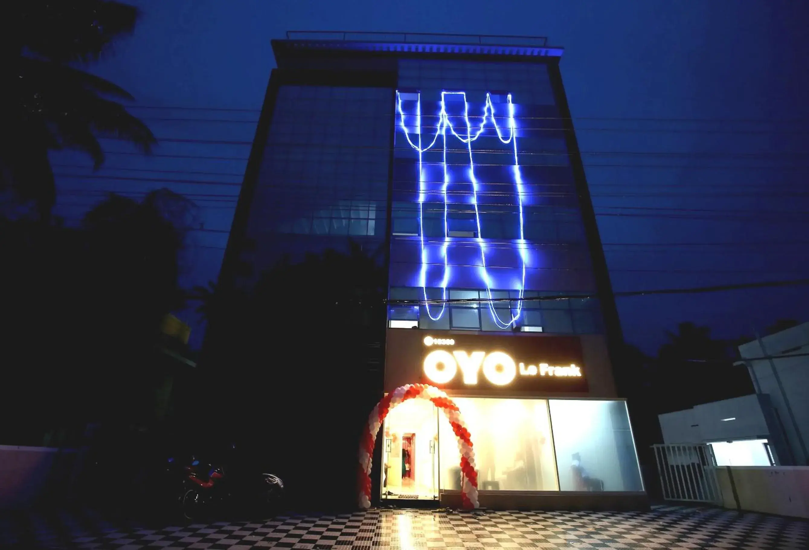 Facade/entrance in Super Hotel O Technopark Formerly Le Frank Facade/entrance in Super Hotel O Technopark Formerly Le Frank