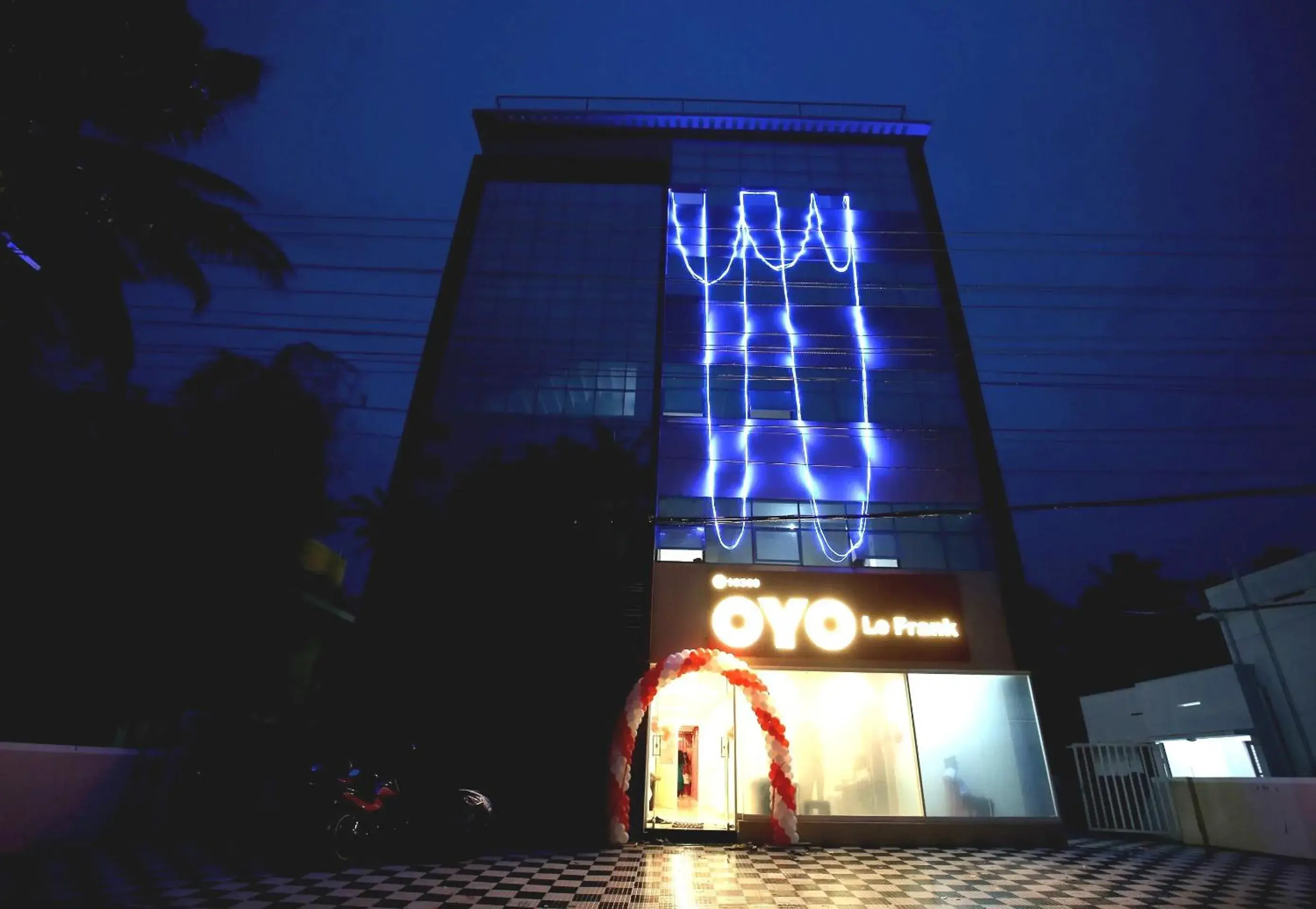 Facade/entrance in Super Hotel O Technopark Formerly Le Frank Facade/entrance in Super Hotel O Technopark Formerly Le Frank