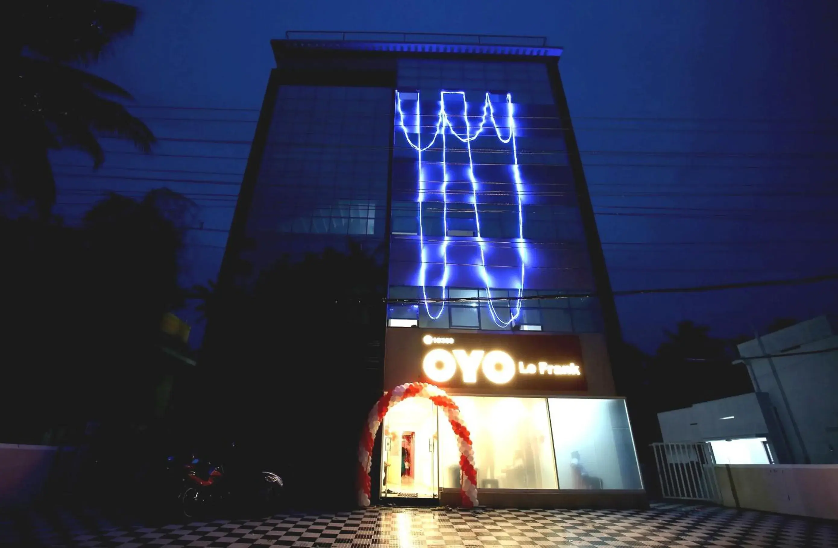 Facade/entrance in Super Hotel O Technopark Formerly Le Frank Facade/entrance in Super Hotel O Technopark Formerly Le Frank