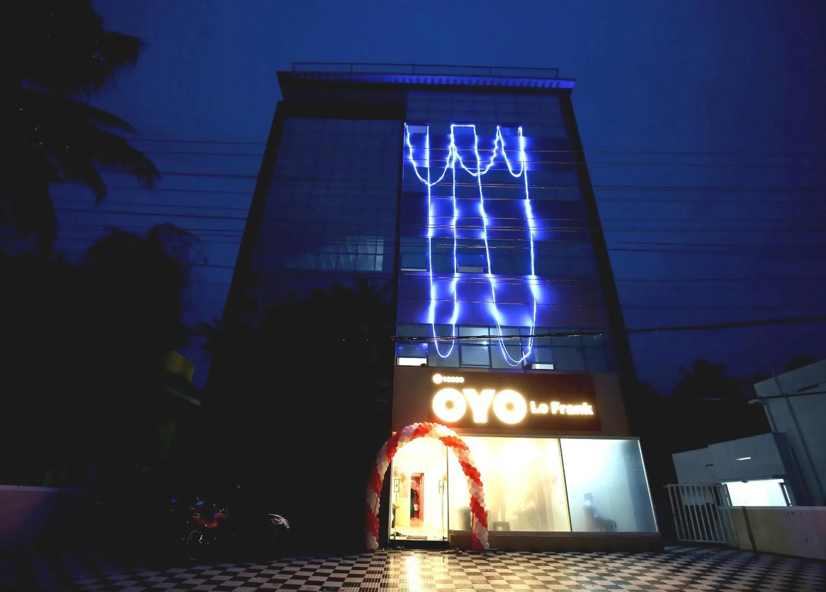 Facade/entrance in Super Hotel O Technopark Formerly Le Frank Facade/entrance in Super Hotel O Technopark Formerly Le Frank