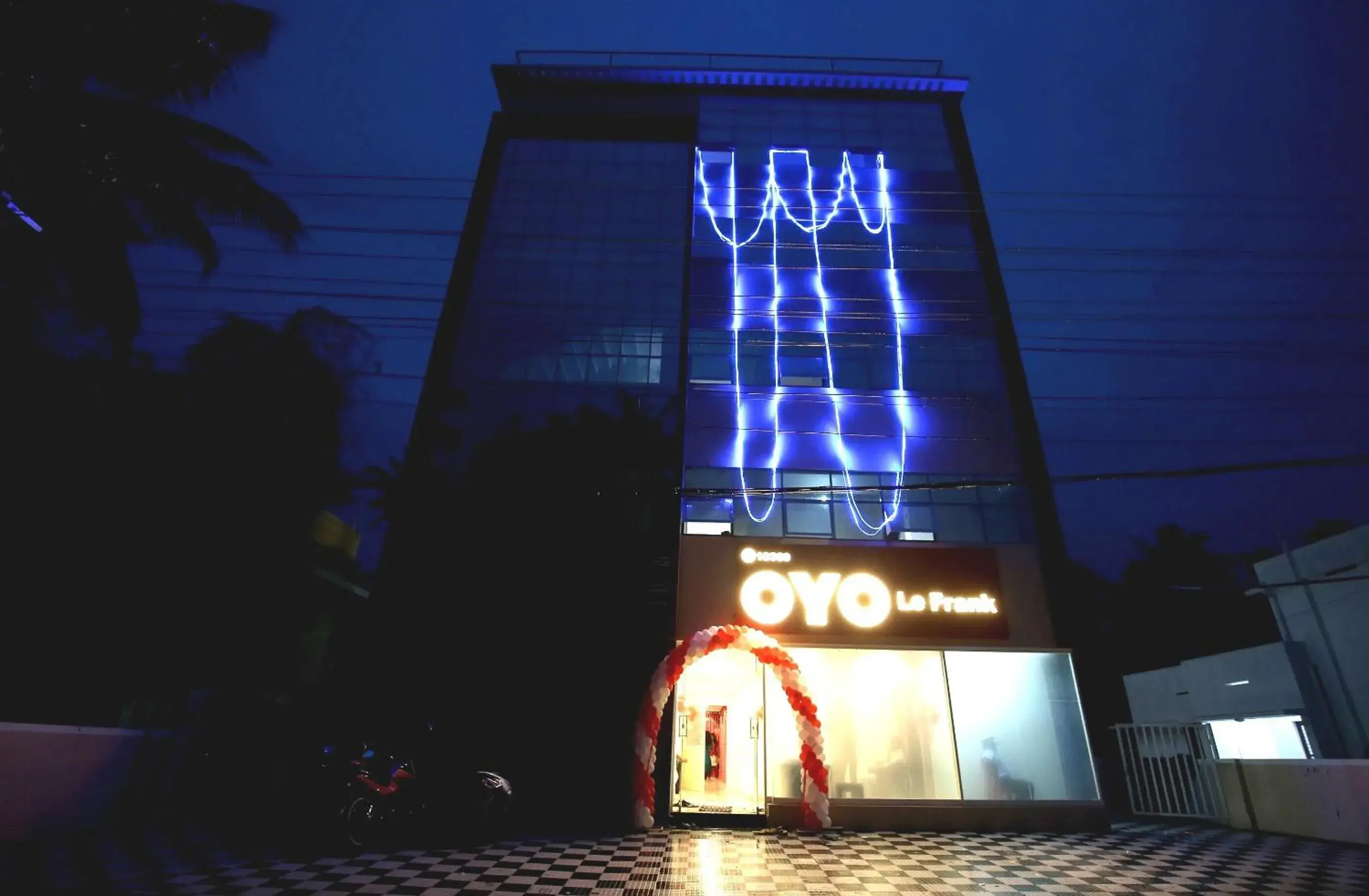Facade/entrance in Super Hotel O Technopark Formerly Le Frank Facade/entrance in Super Hotel O Technopark Formerly Le Frank