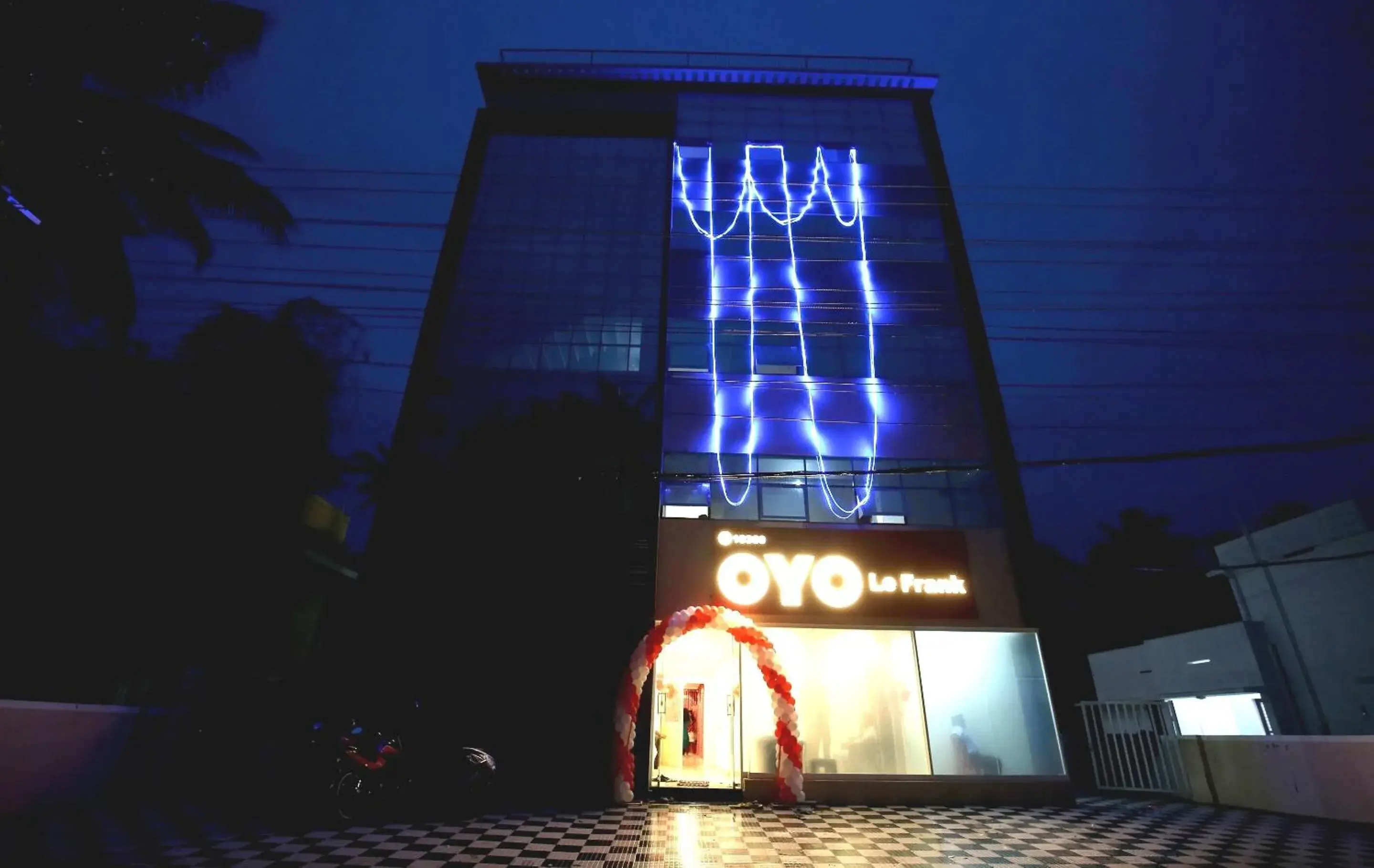 Facade/entrance in Super Hotel O Technopark Formerly Le Frank Facade/entrance in Super Hotel O Technopark Formerly Le Frank