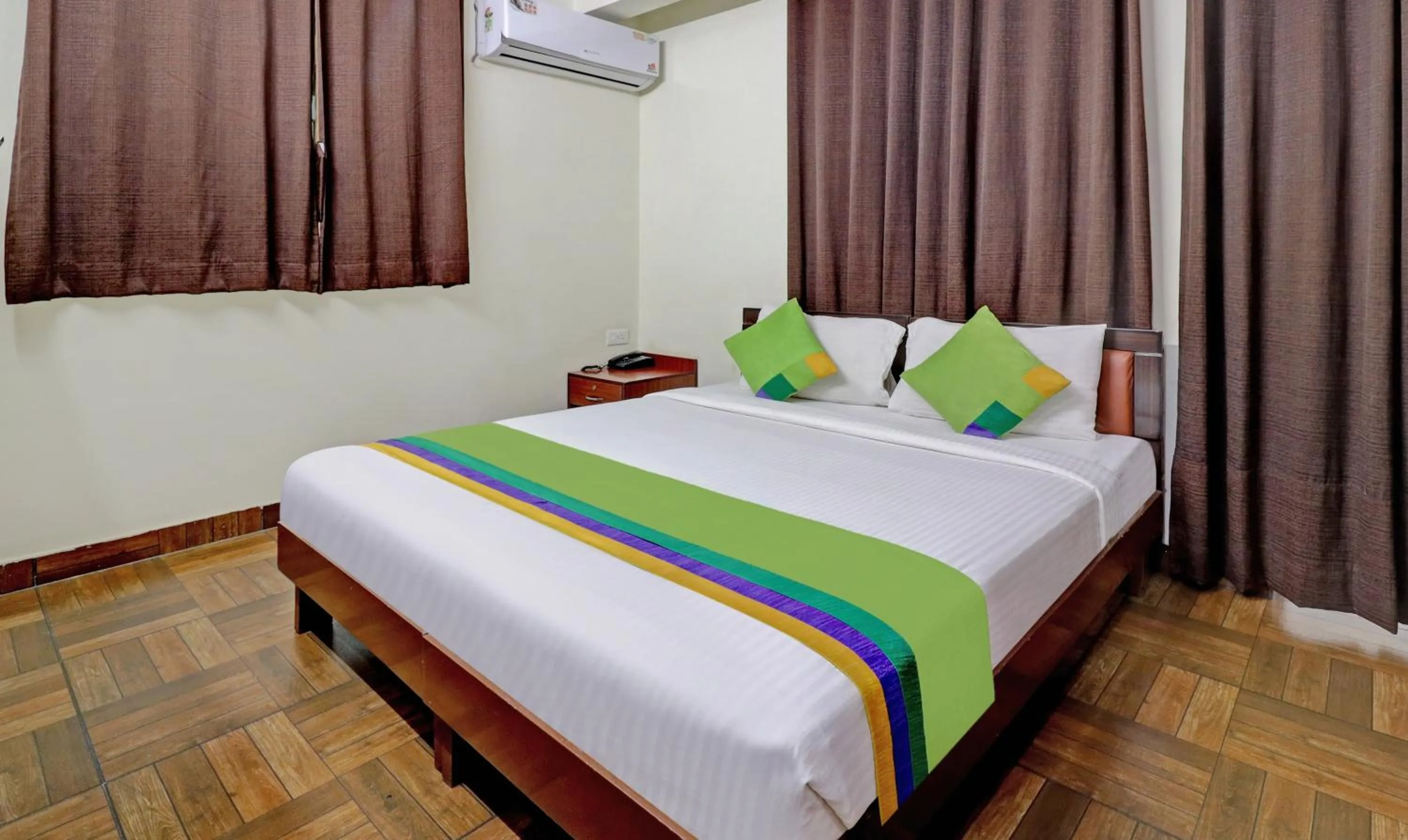 Bedroom in Itsy Hotels - Comfort Delight